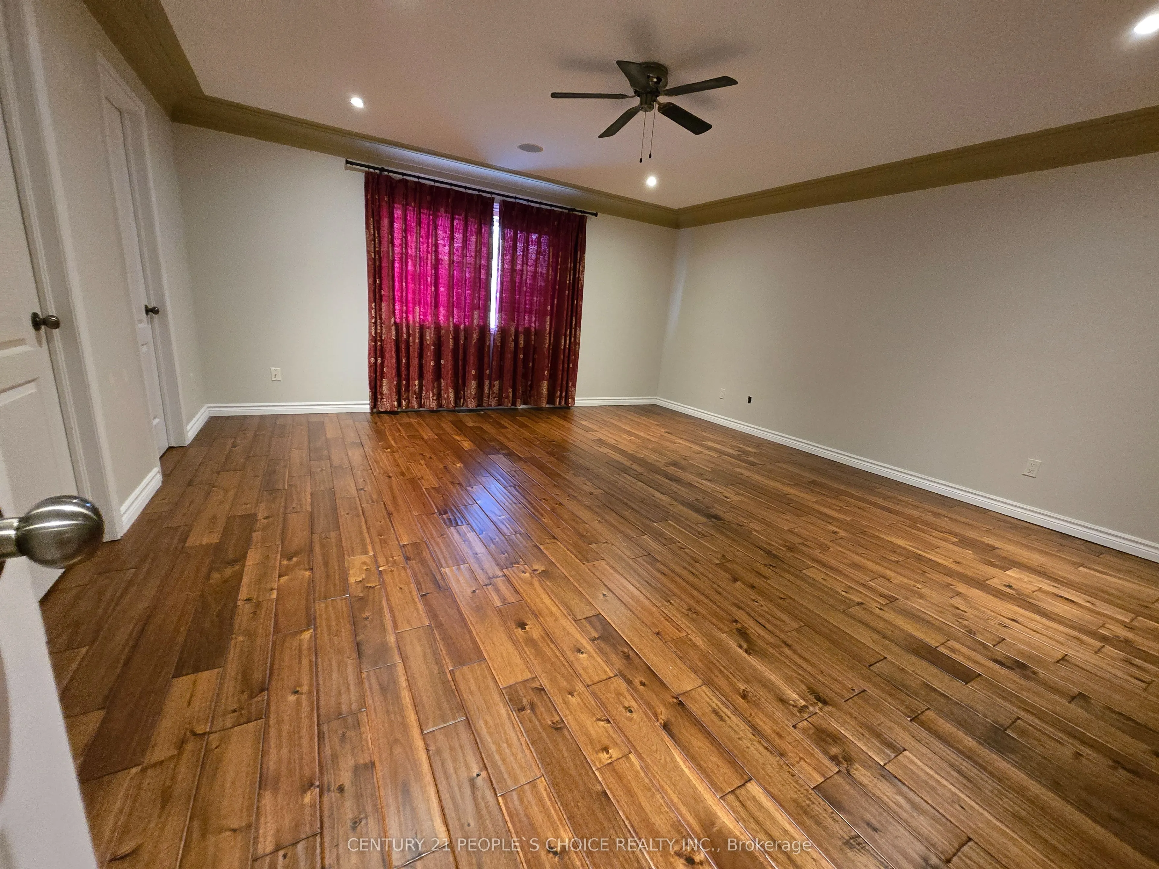 8 Sunbeam Drive