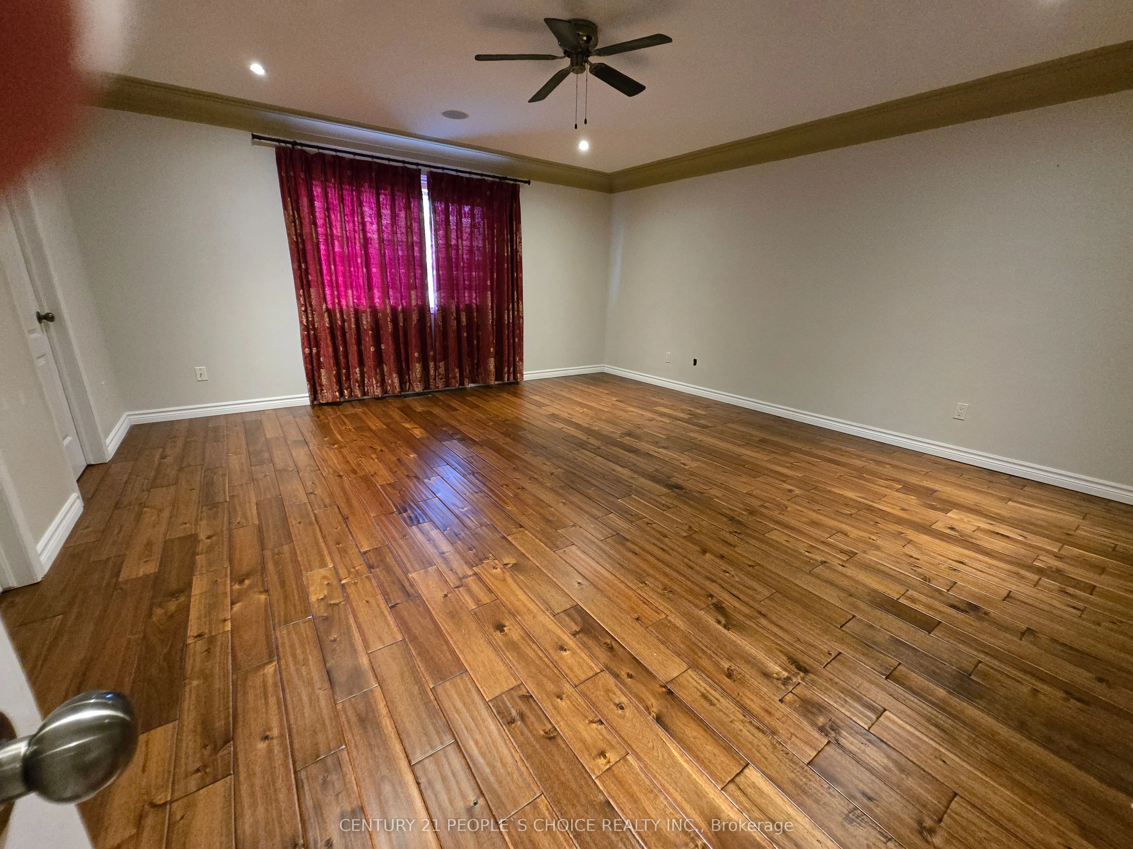8 Sunbeam Drive