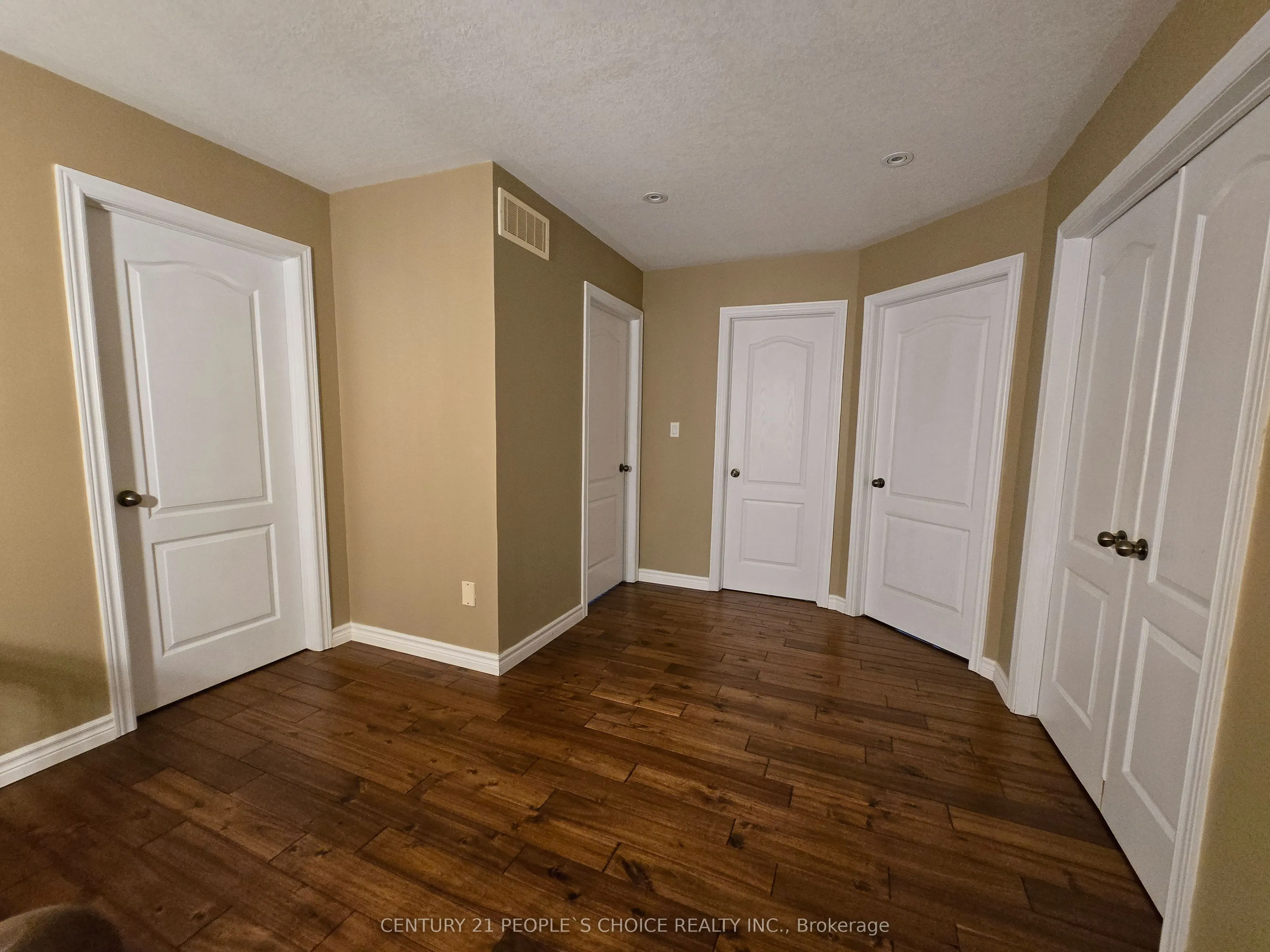8 Sunbeam Drive