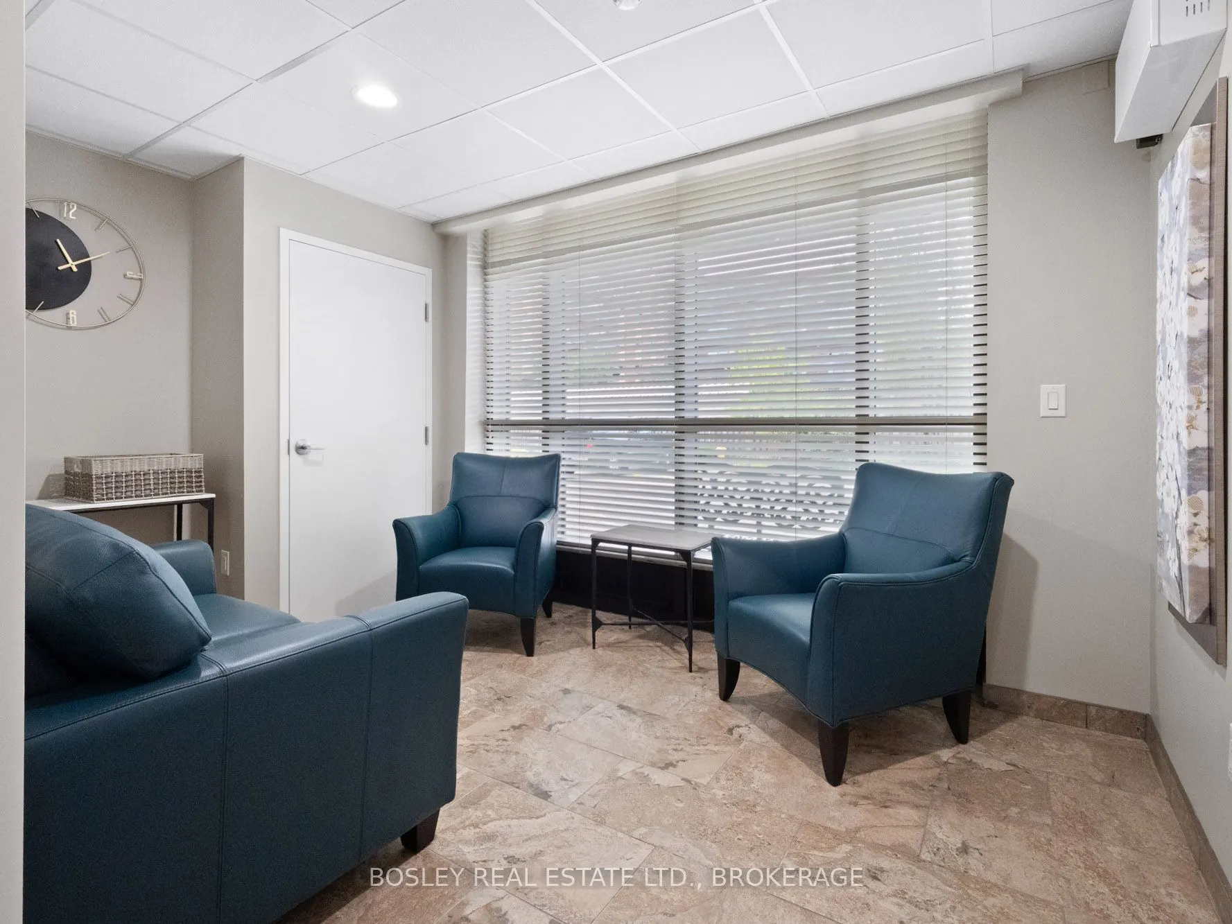 379 Scott Street, #402