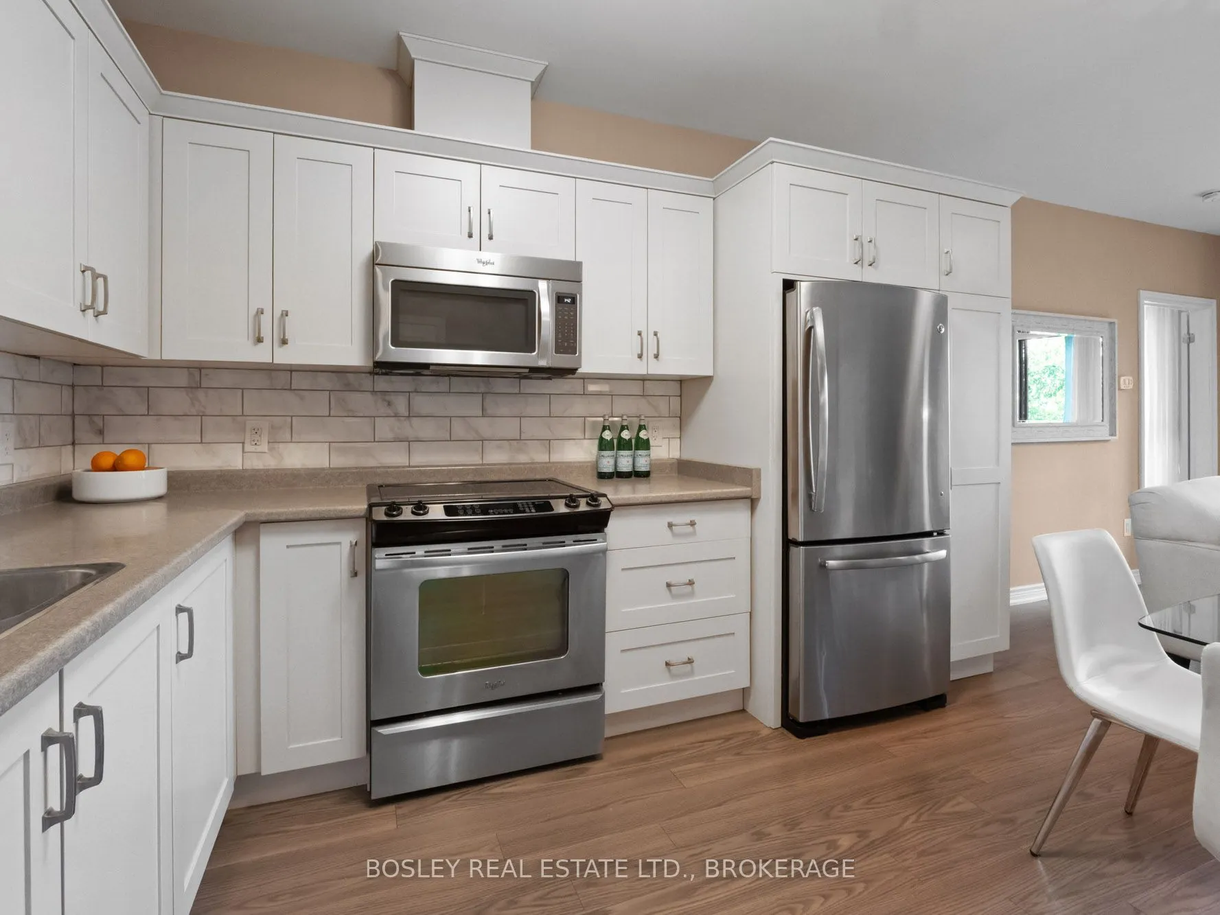 379 Scott Street, #402
