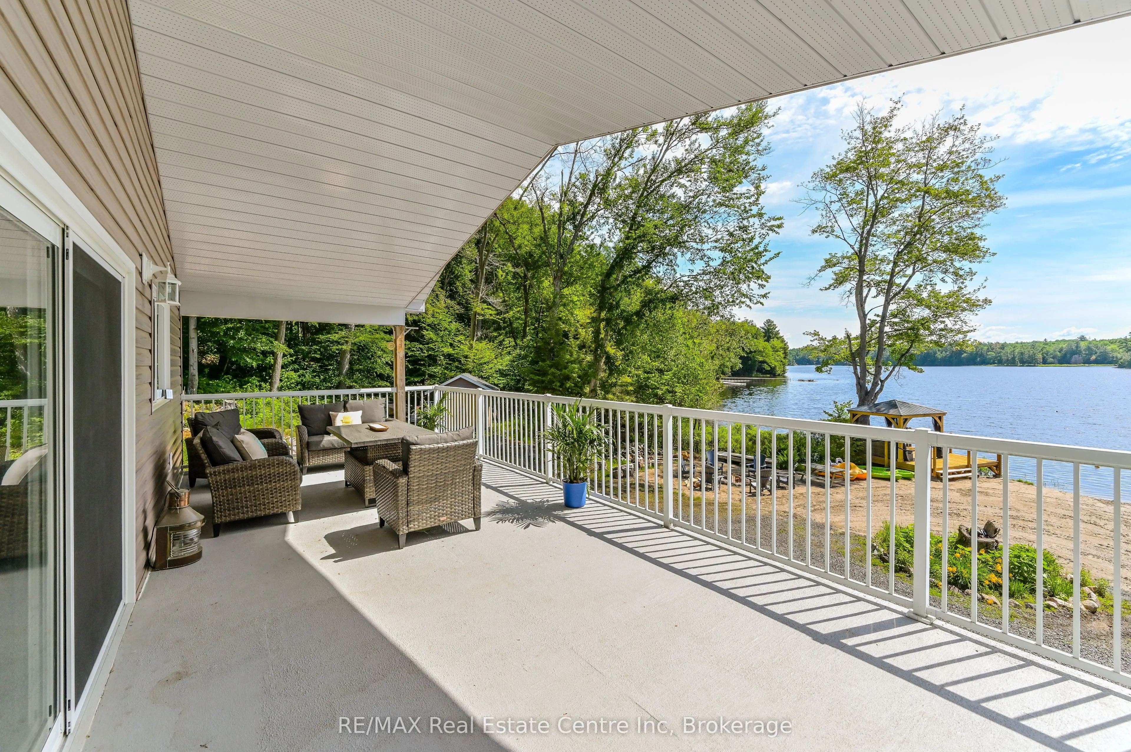 22 South Crane Lake Road