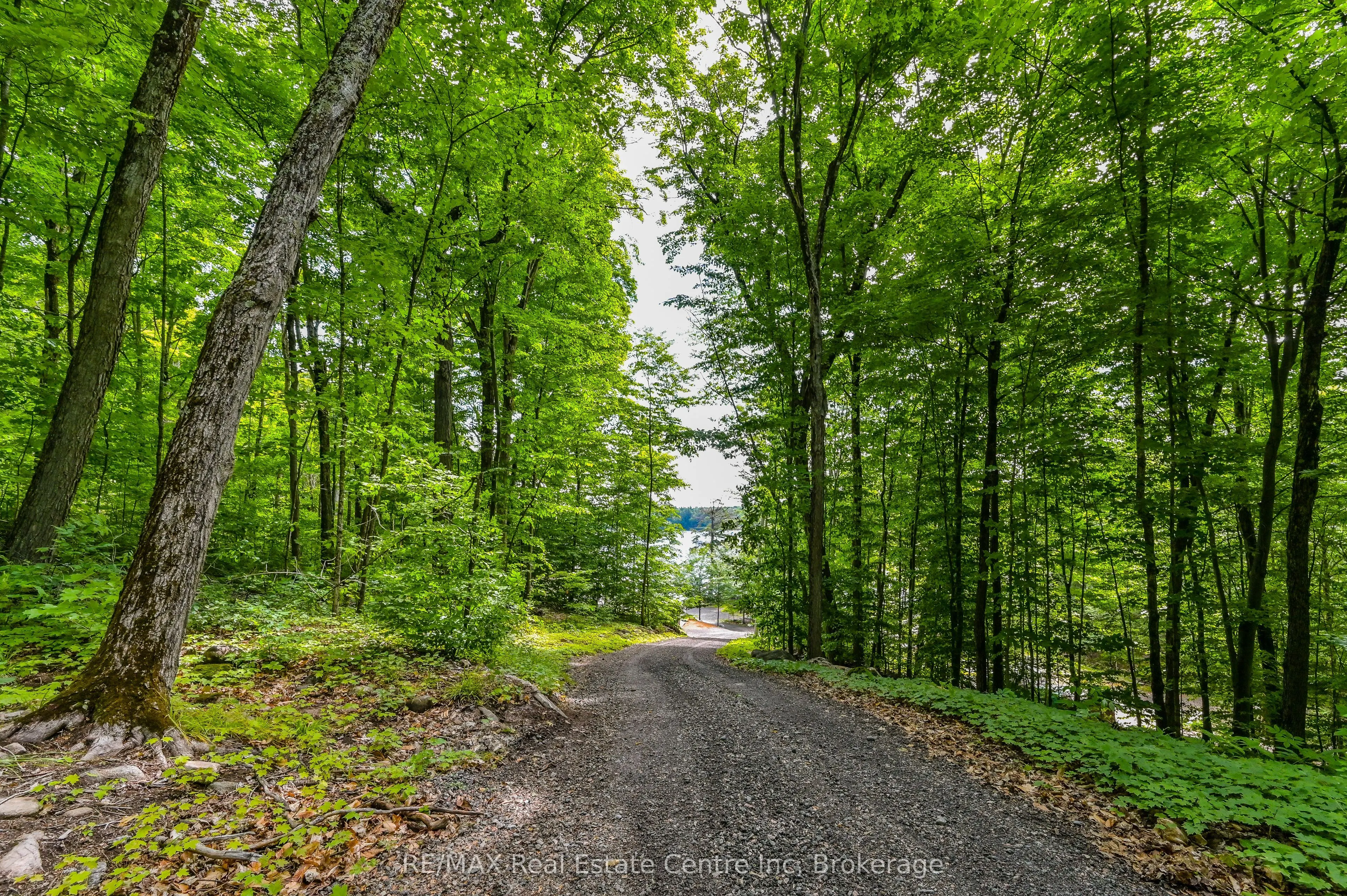 22 South Crane Lake Road