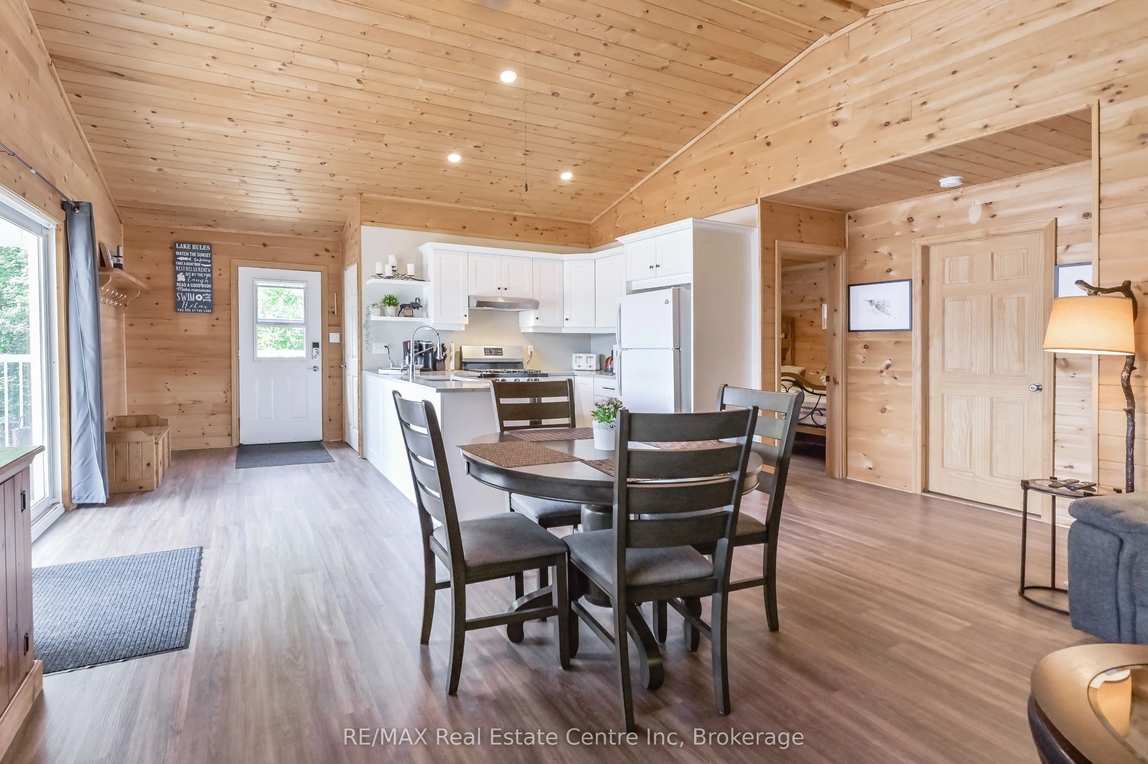 22 South Crane Lake Road
