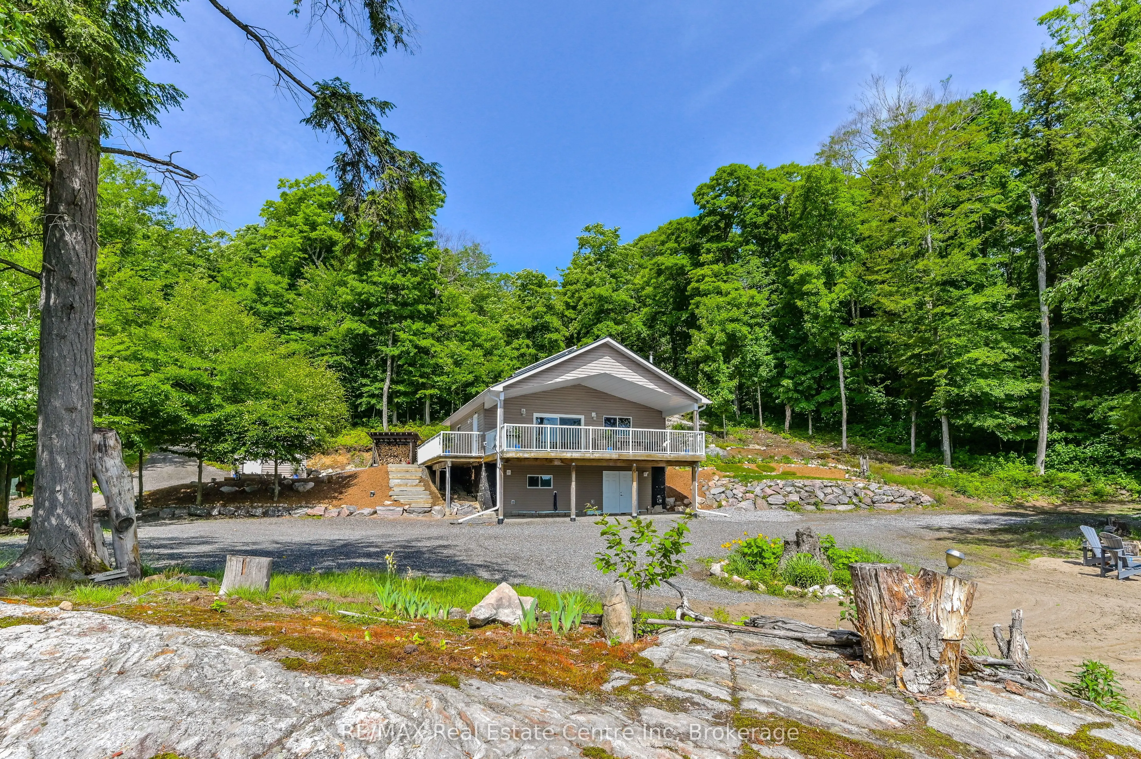 22 South Crane Lake Road