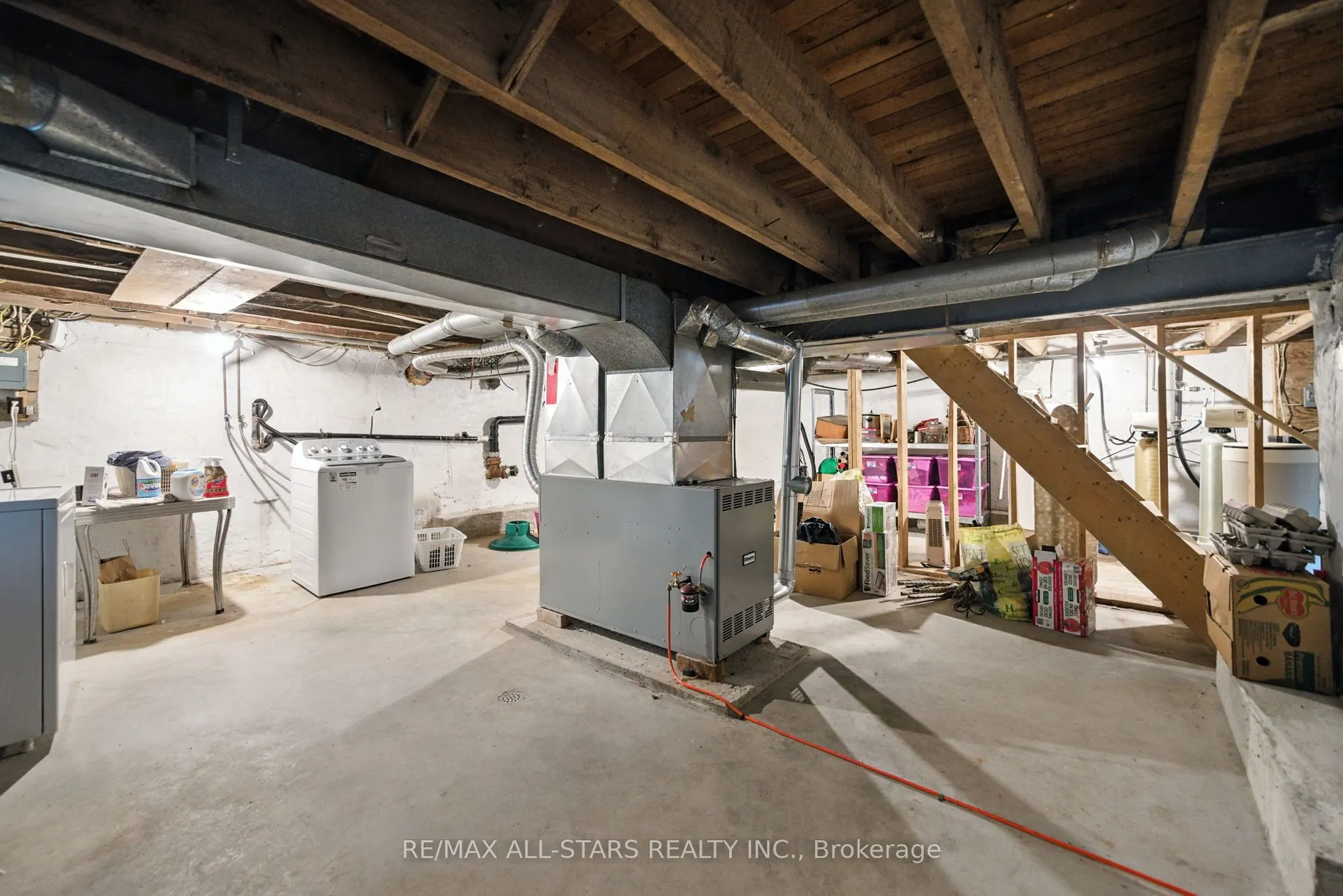 10987 Simcoe Street