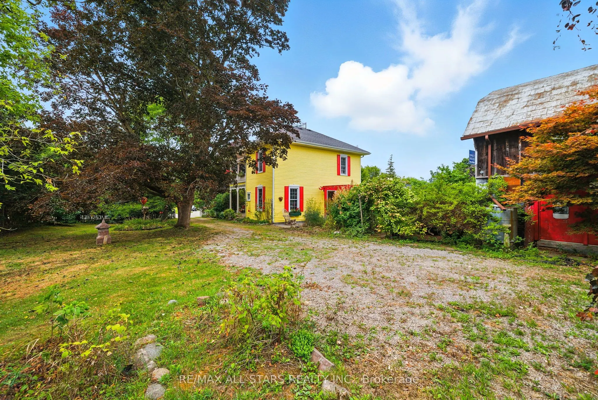 10987 Simcoe Street