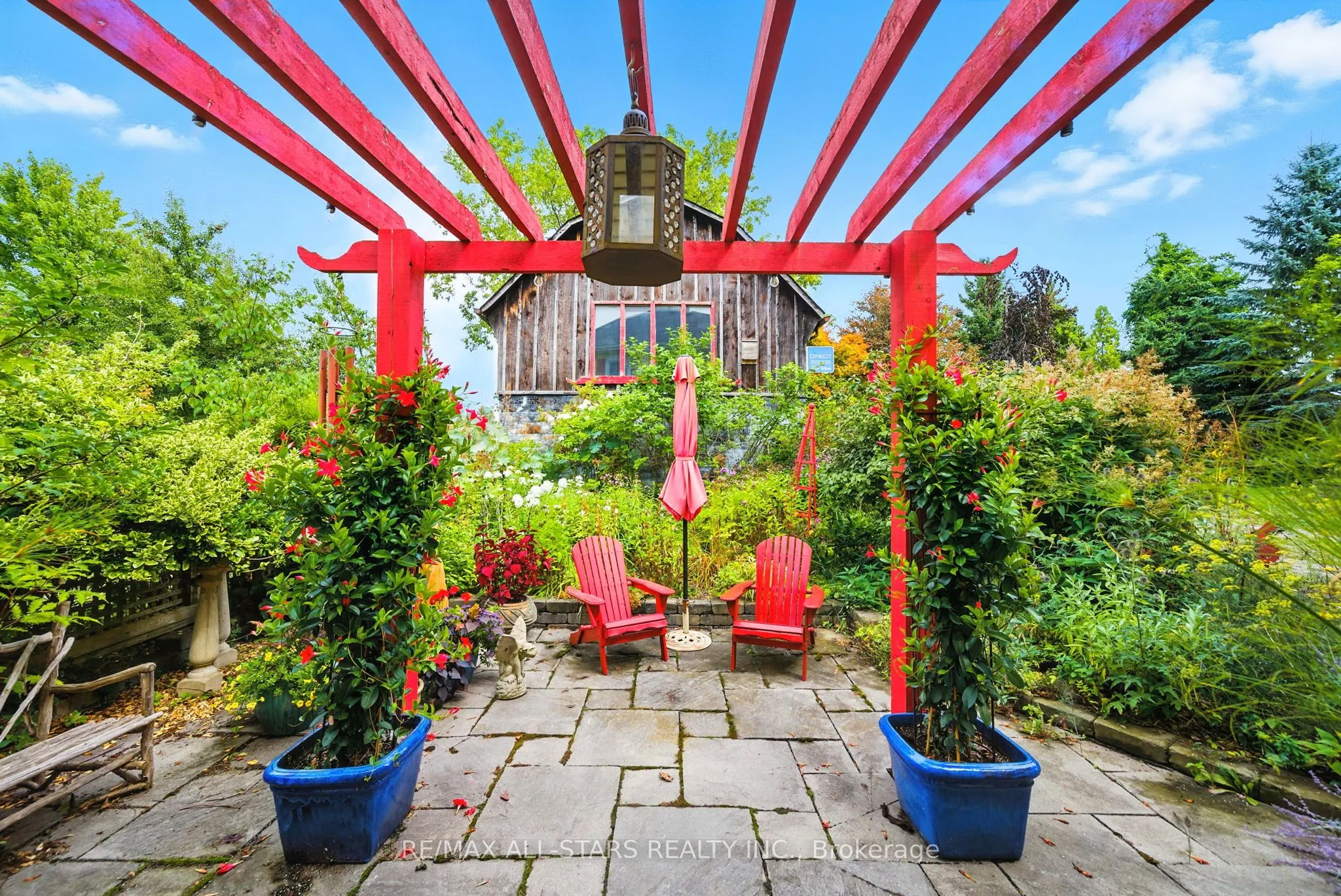 10987 Simcoe Street