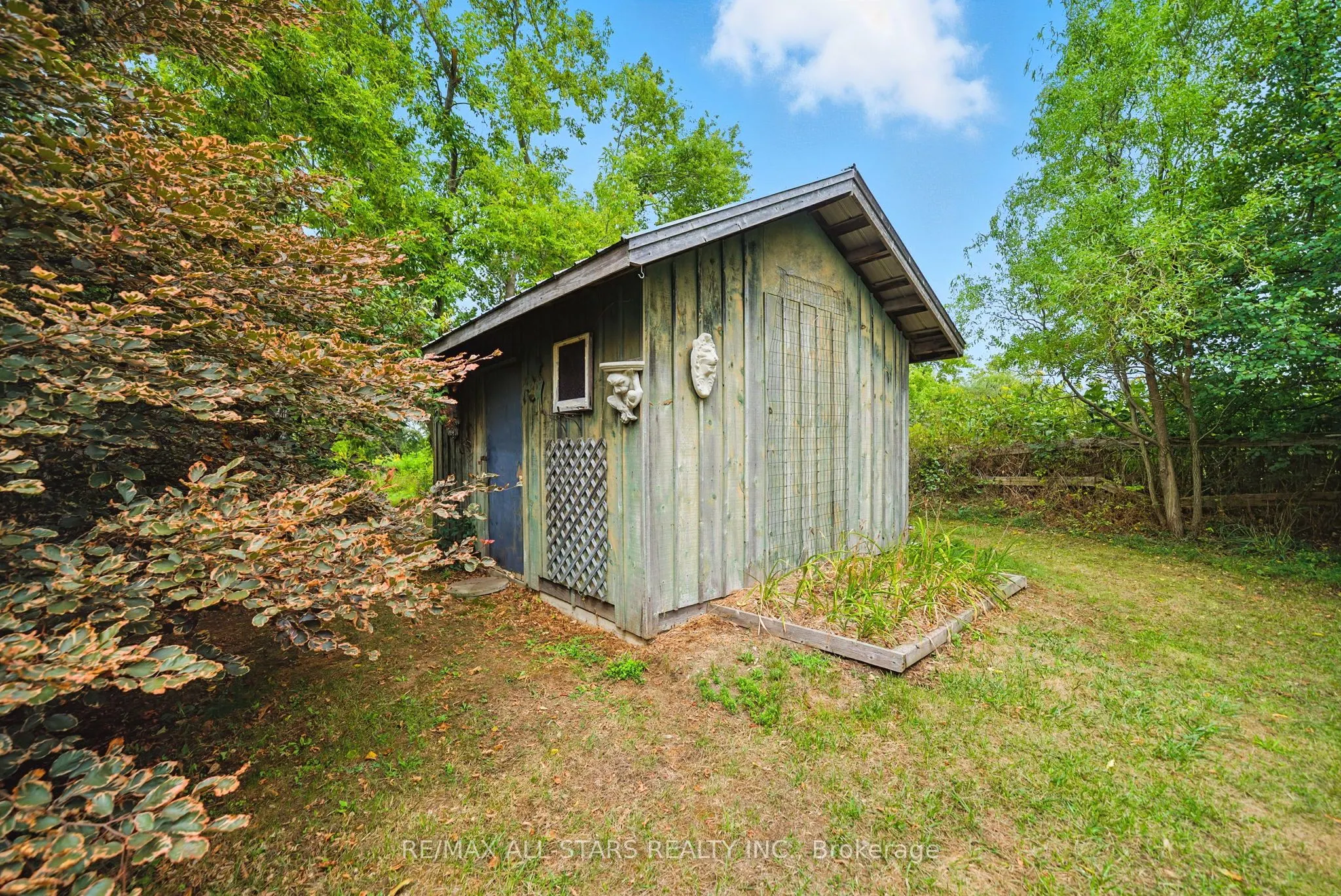 10987 Simcoe Street