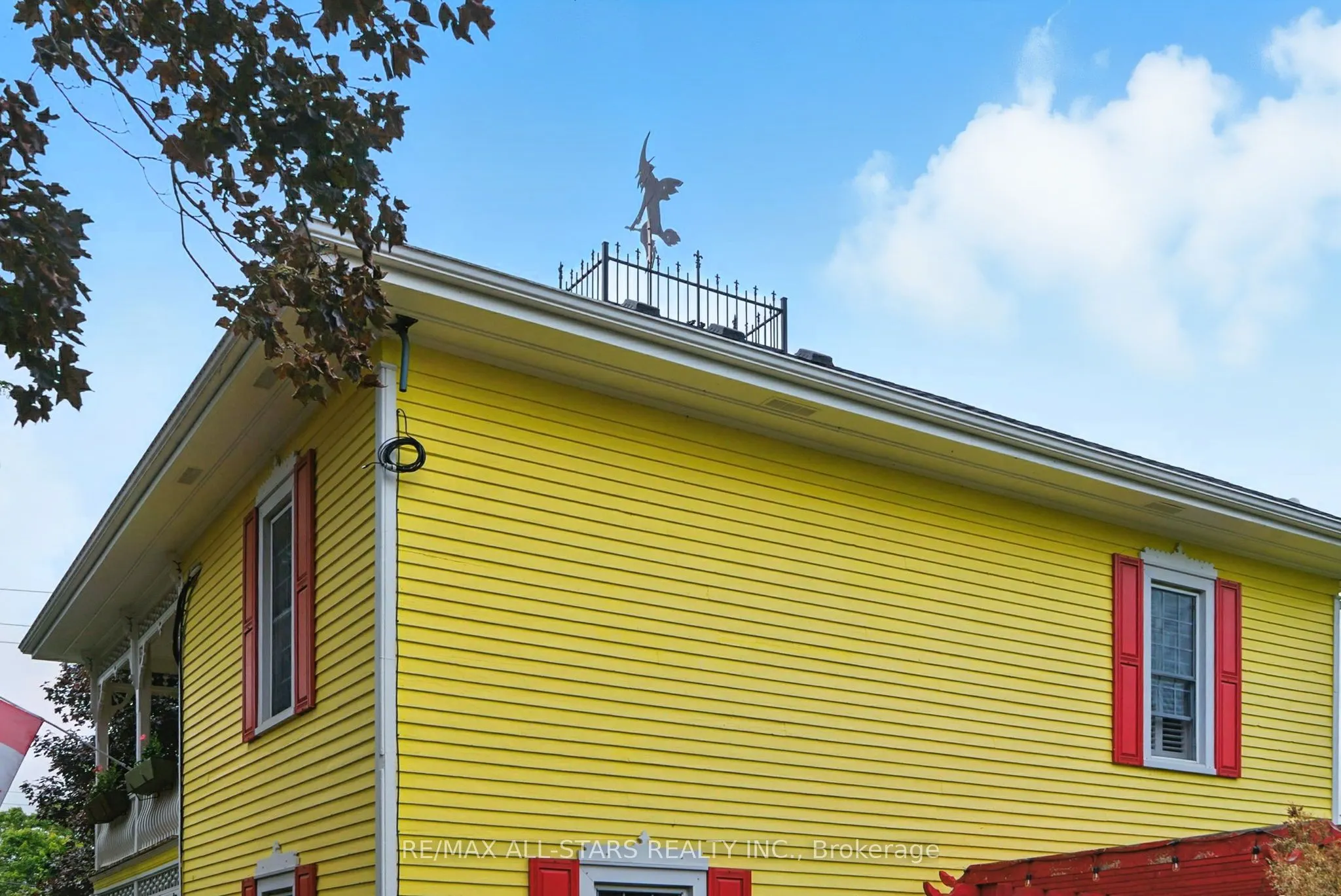 10987 Simcoe Street