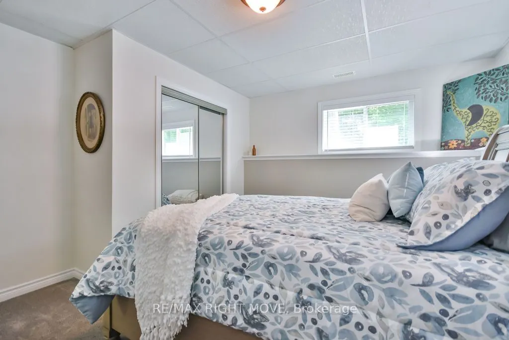 1011 Talbot Trail