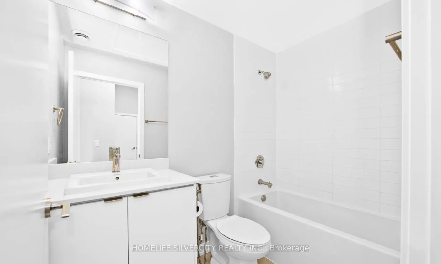 55 Duke Street, #223