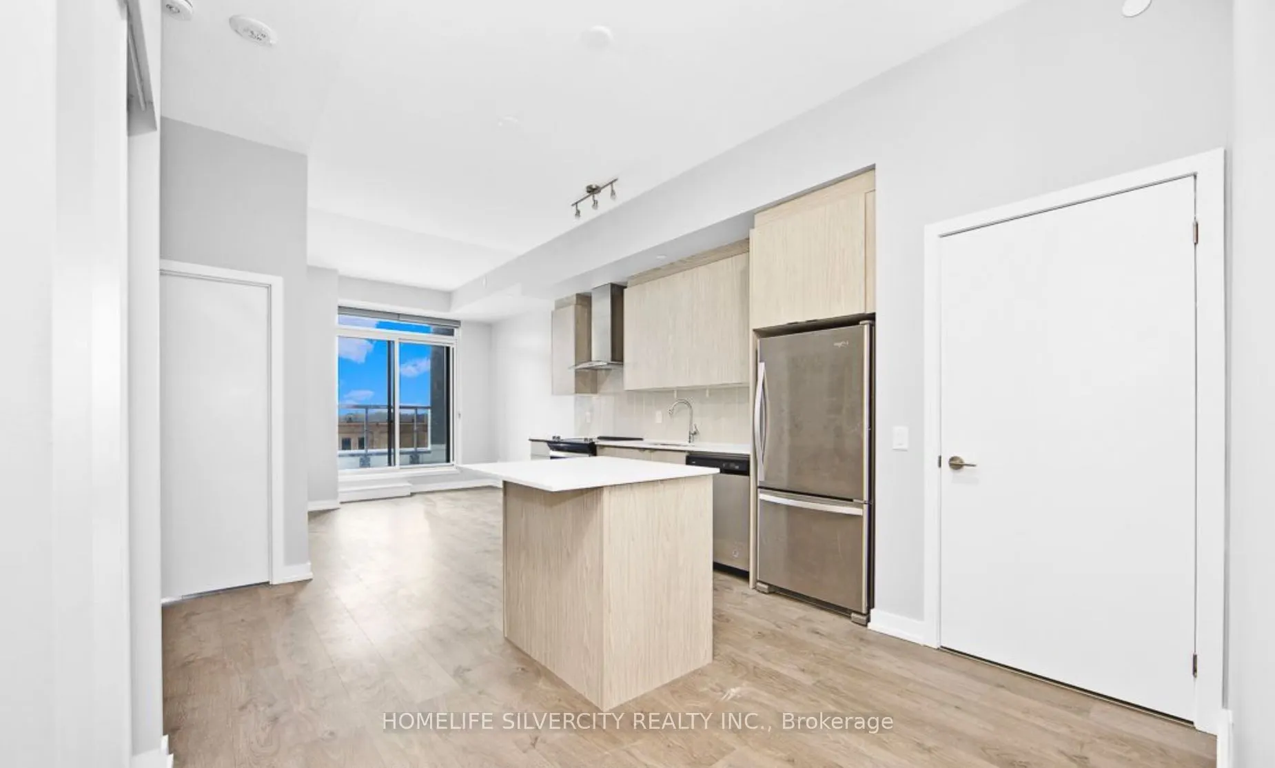 55 Duke Street, #223