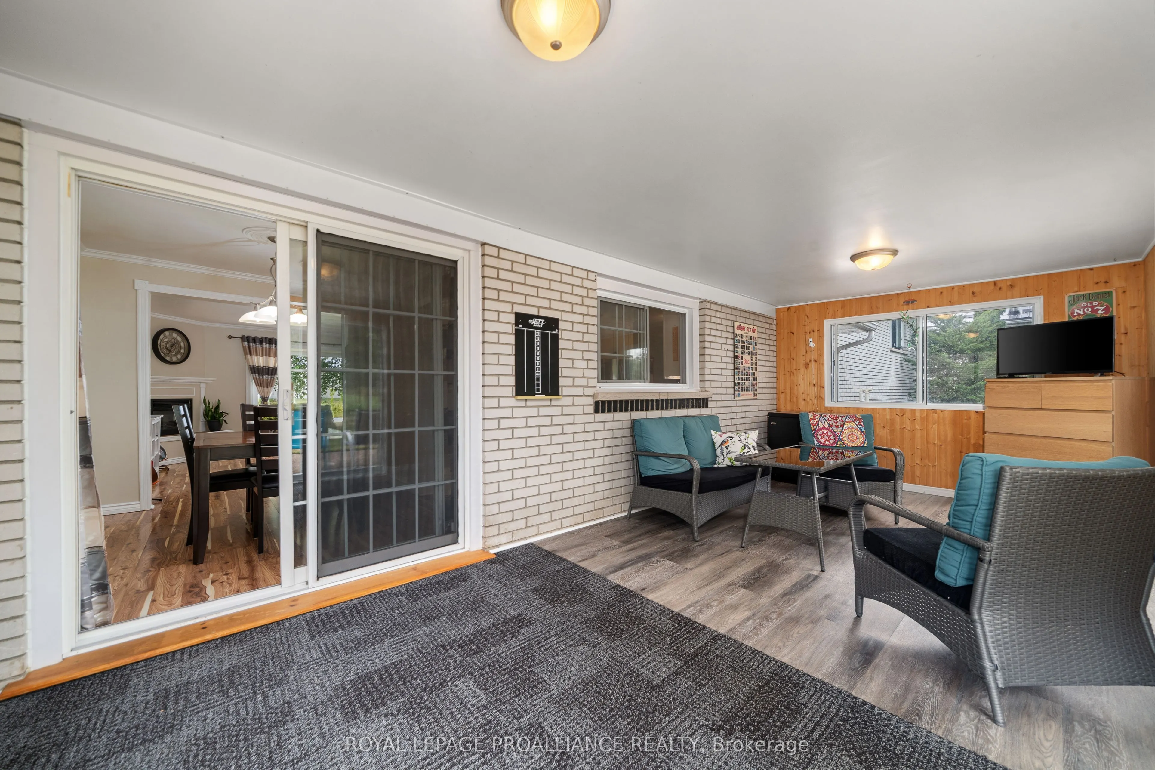 2256 Hamilton Road