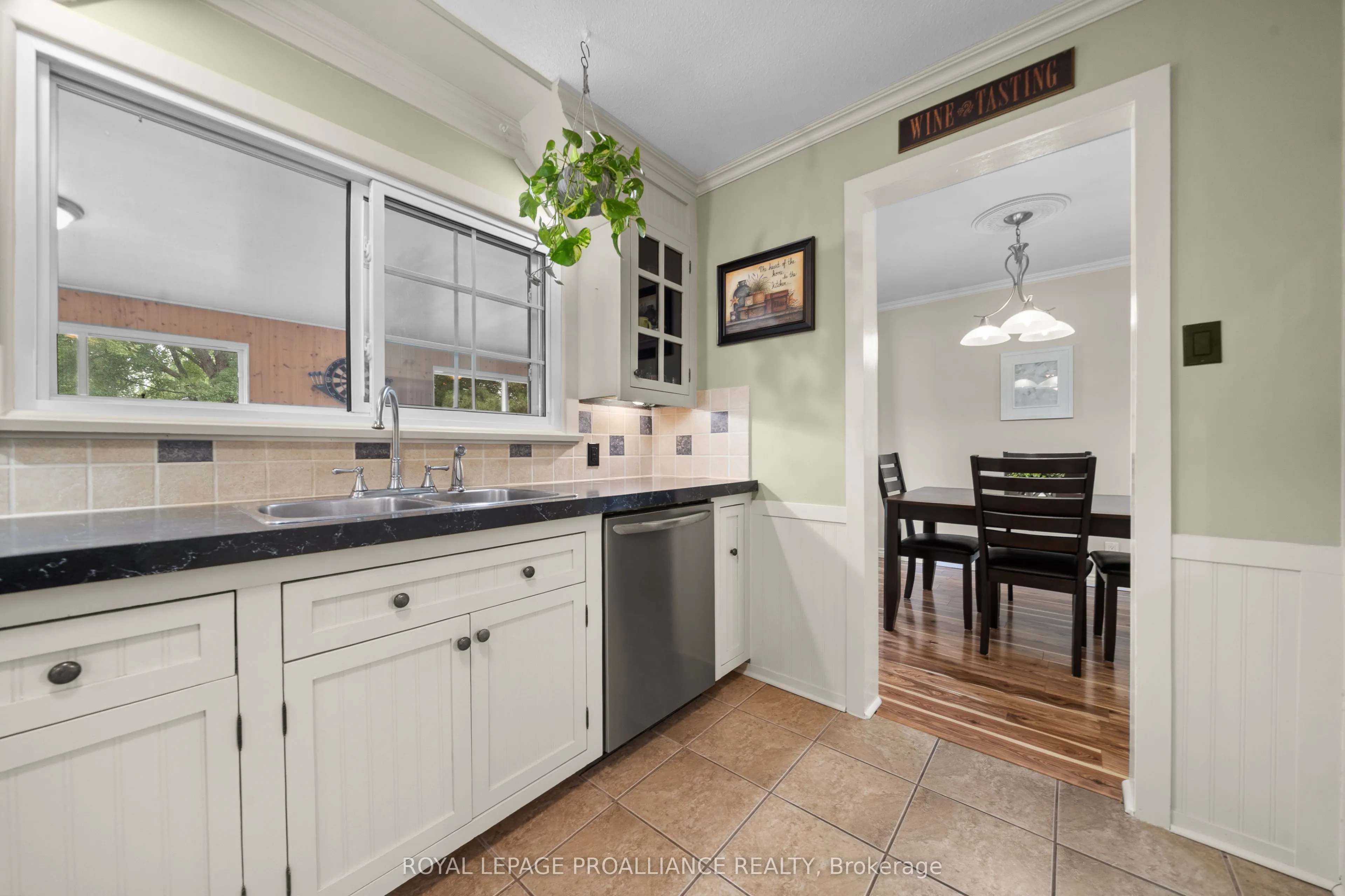2256 Hamilton Road