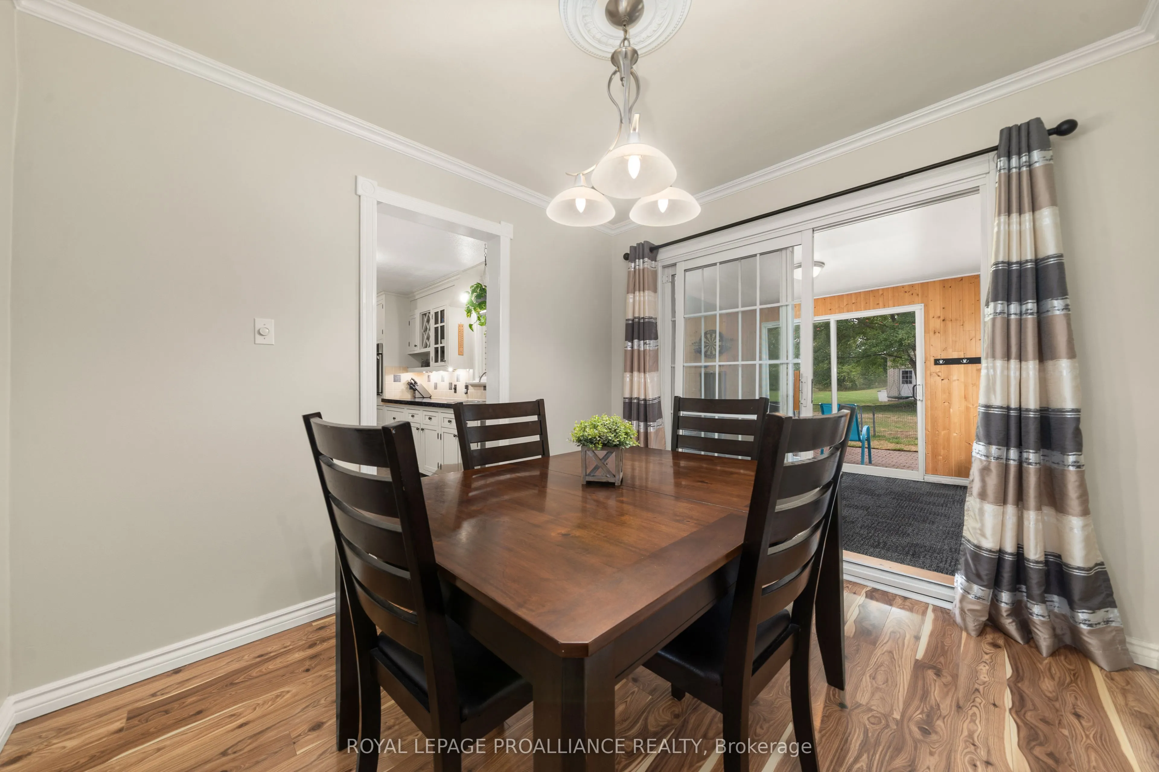 2256 Hamilton Road