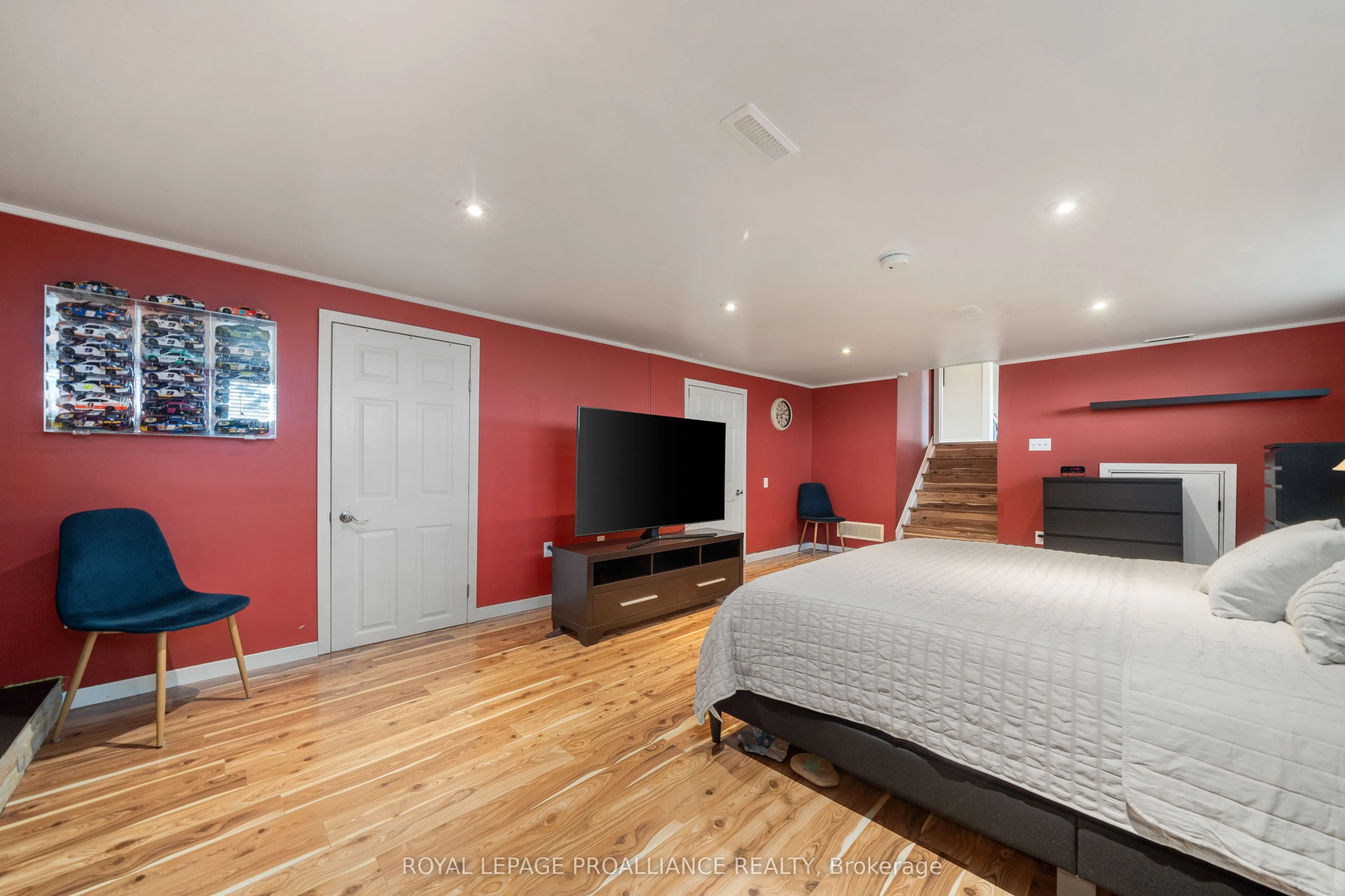 2256 Hamilton Road