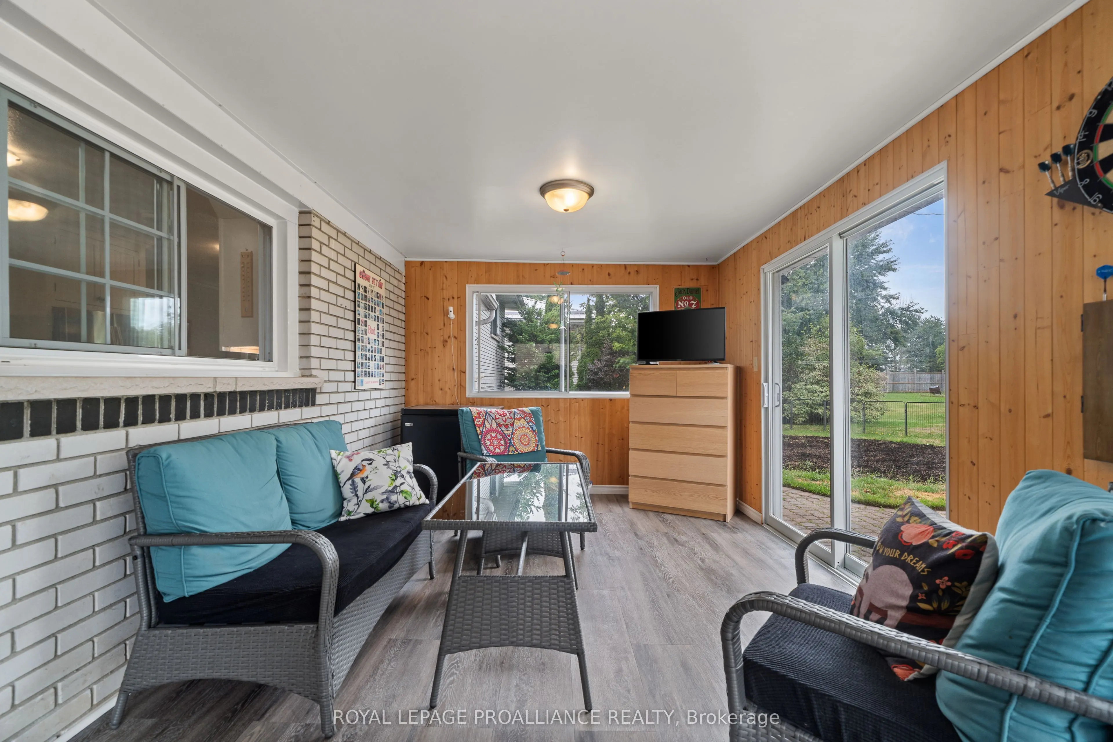 2256 Hamilton Road