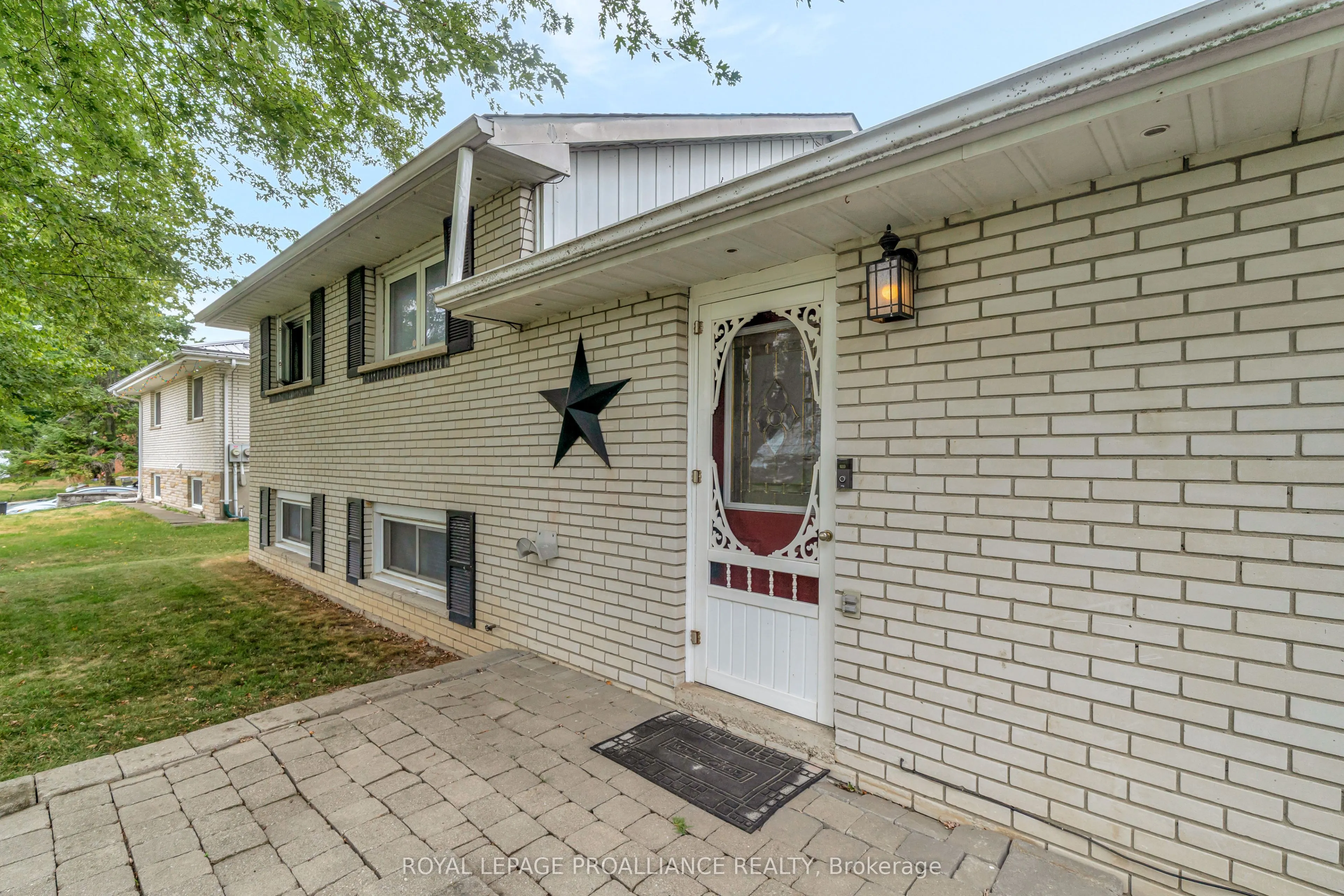 2256 Hamilton Road