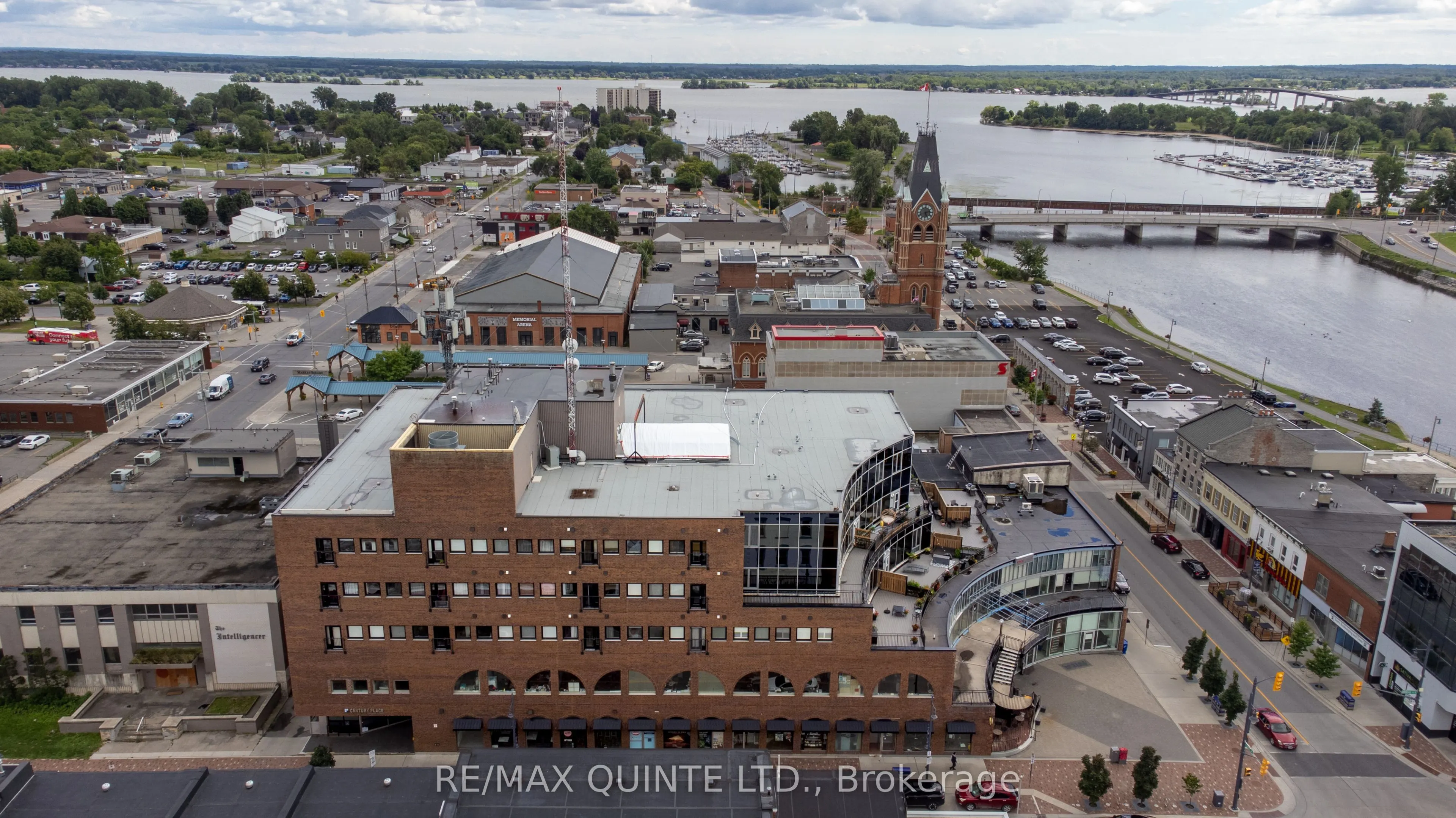 199 Front Street, #122
