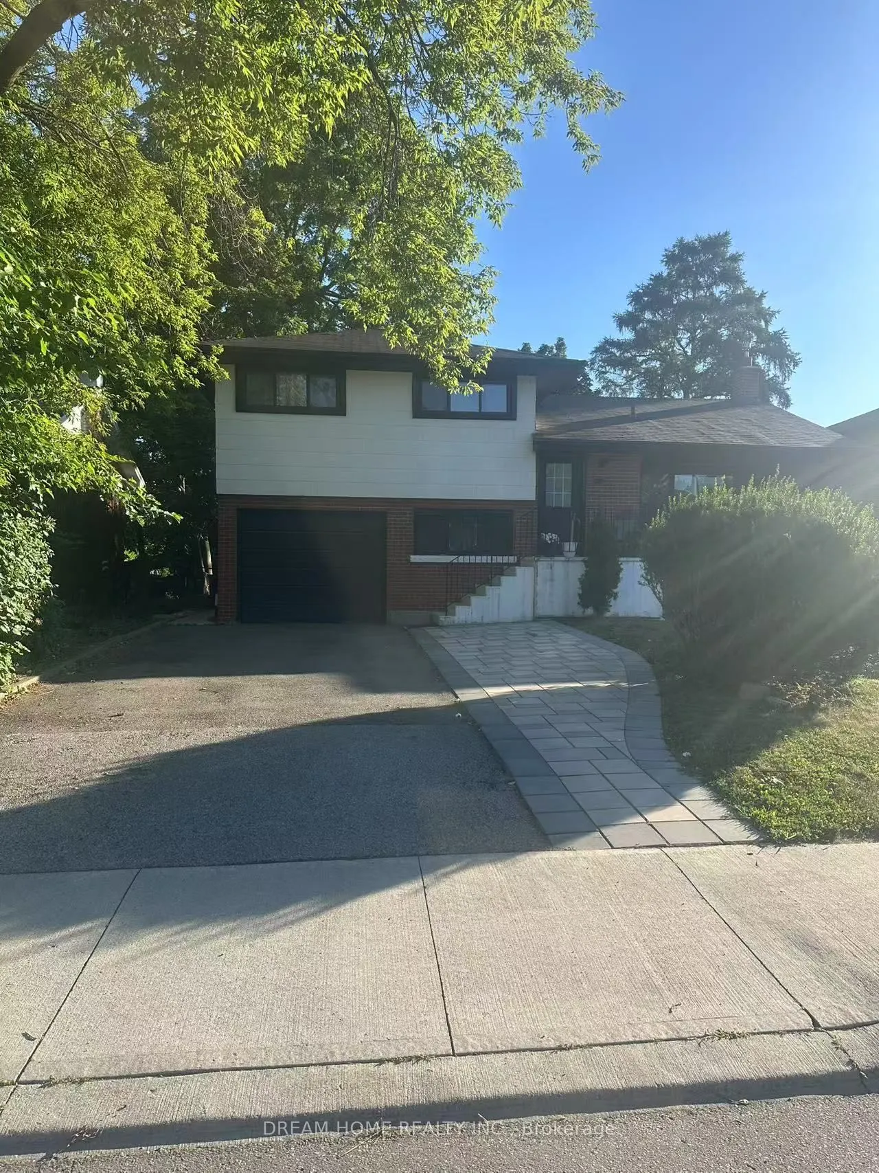 178 Columbia Drive, #Upper