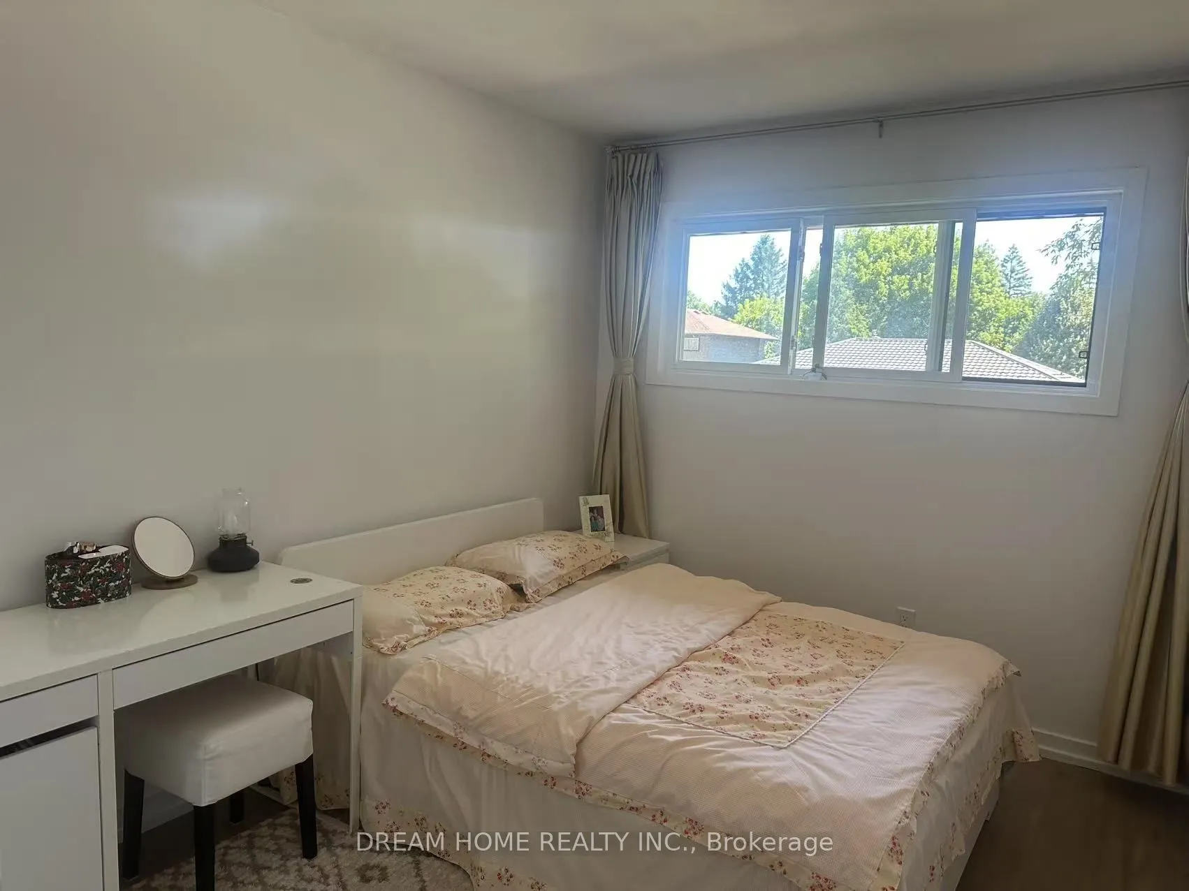 178 Columbia Drive, #Upper