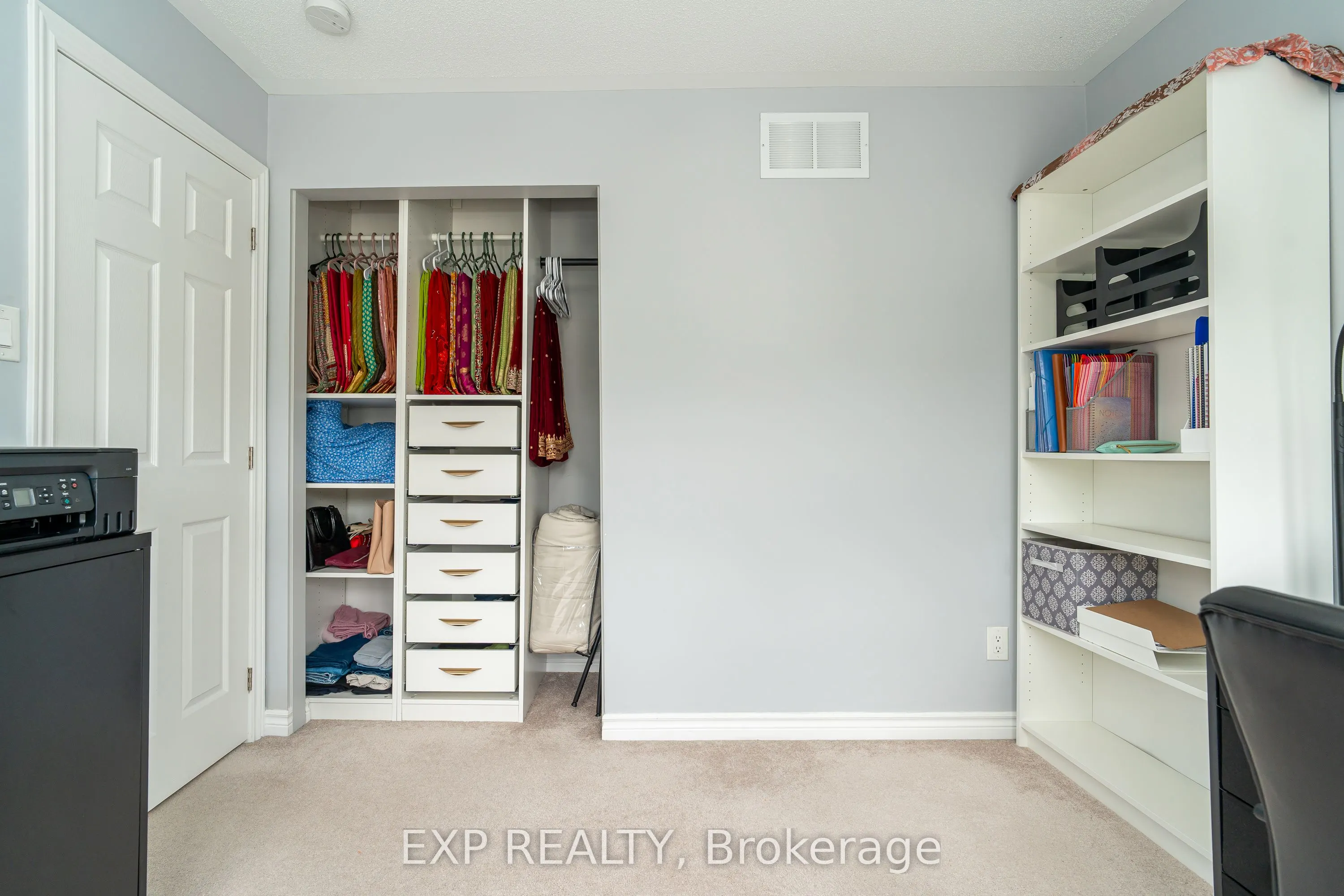 25 Solaris Drive