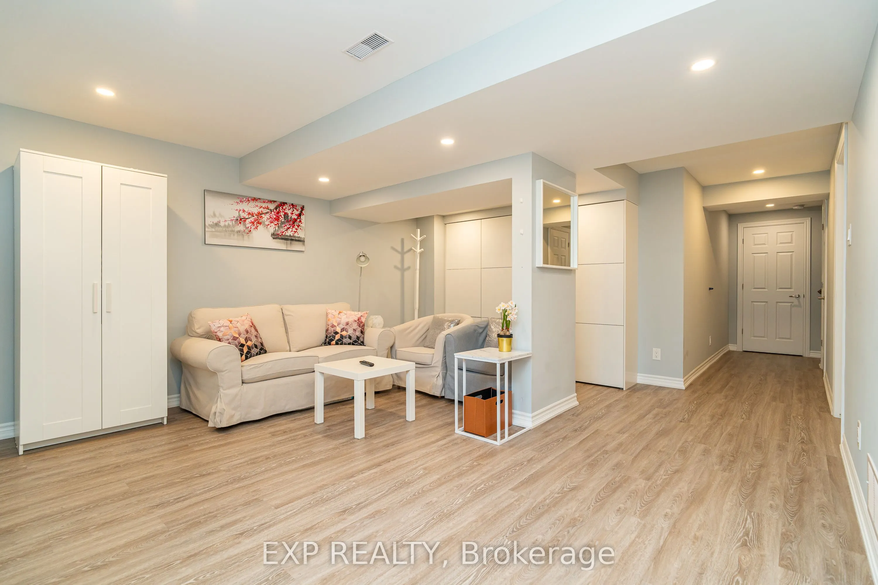 25 Solaris Drive