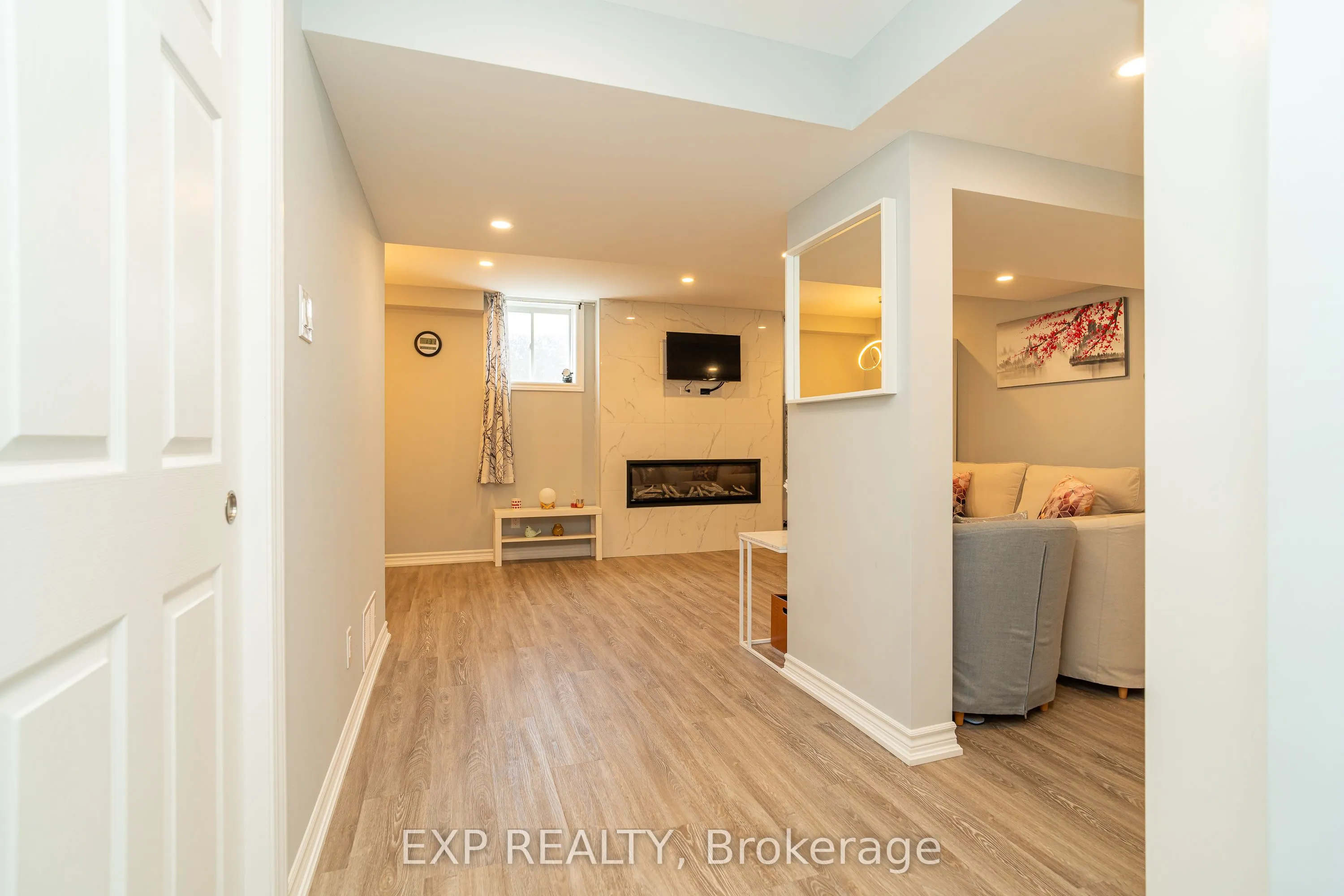 25 Solaris Drive