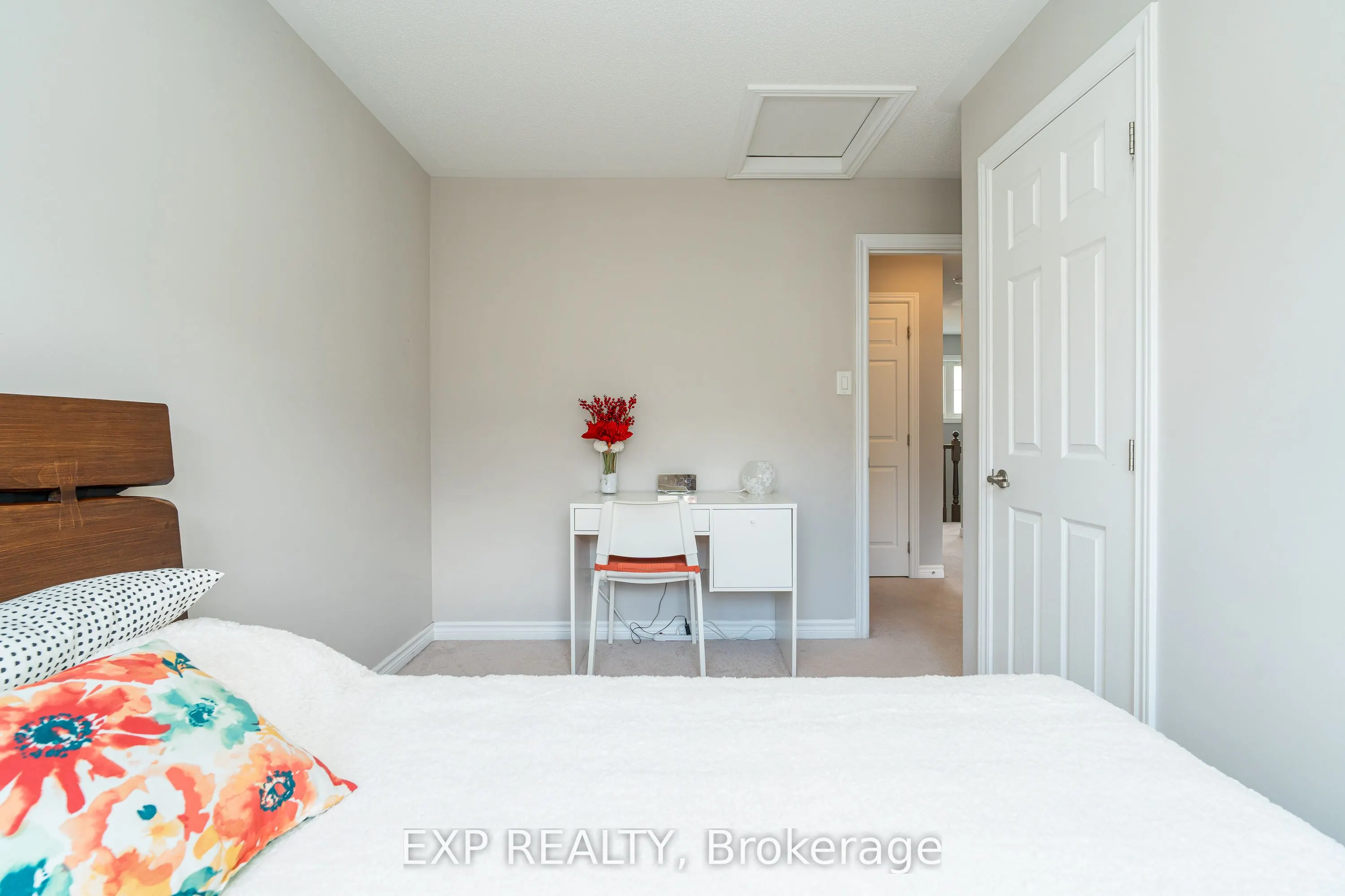 25 Solaris Drive