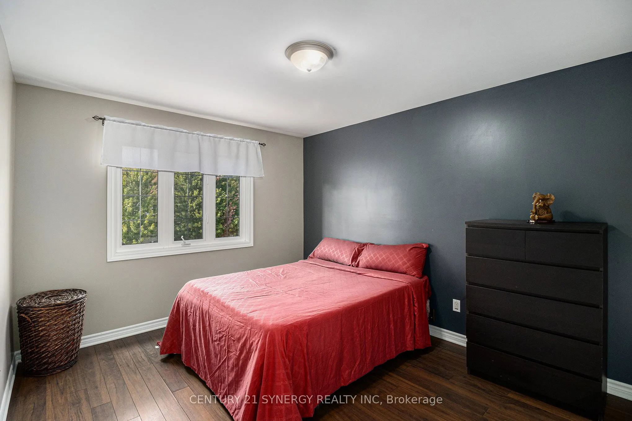 97 Asselin Street E