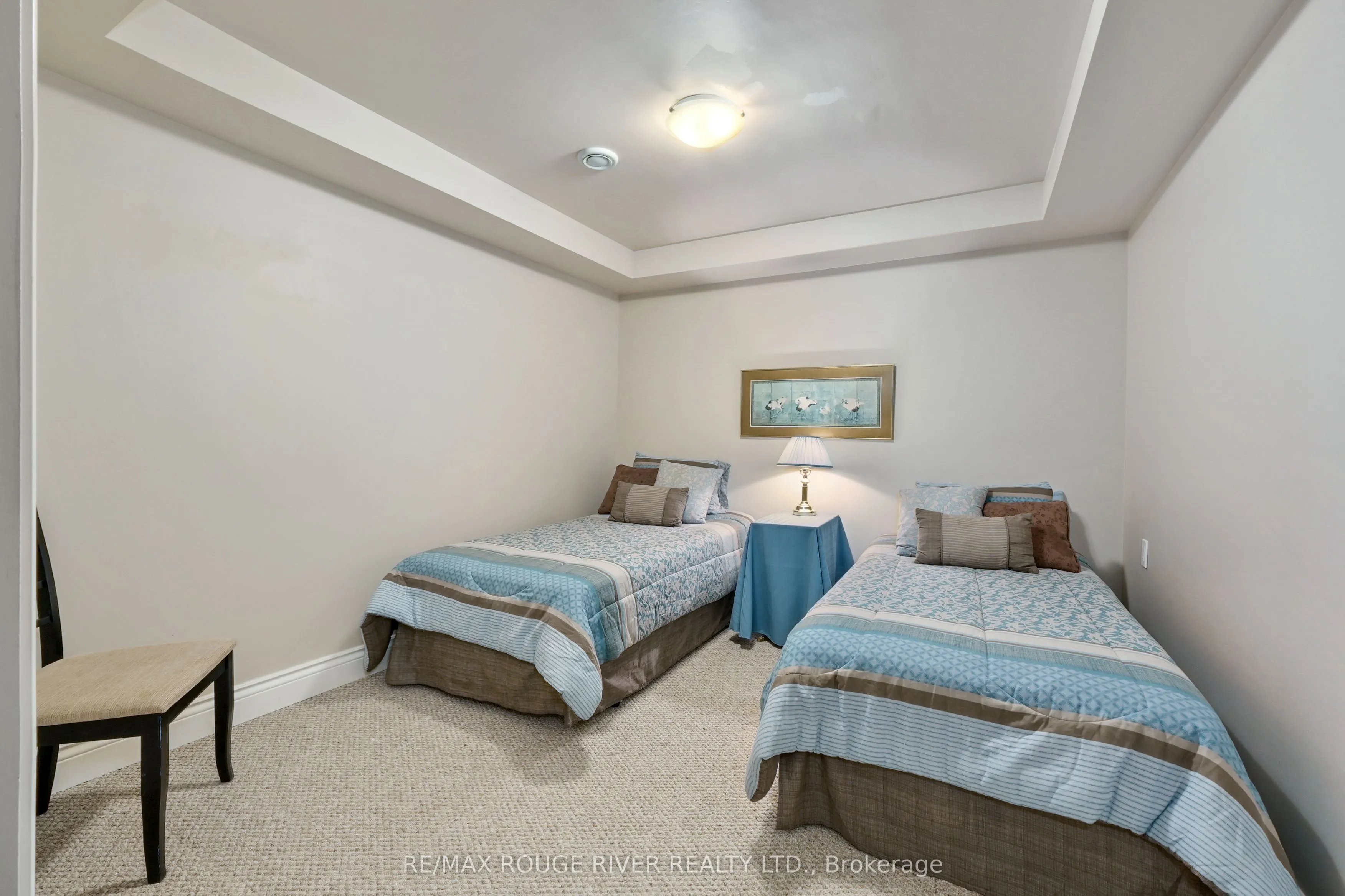 120 University Avenue E, #403