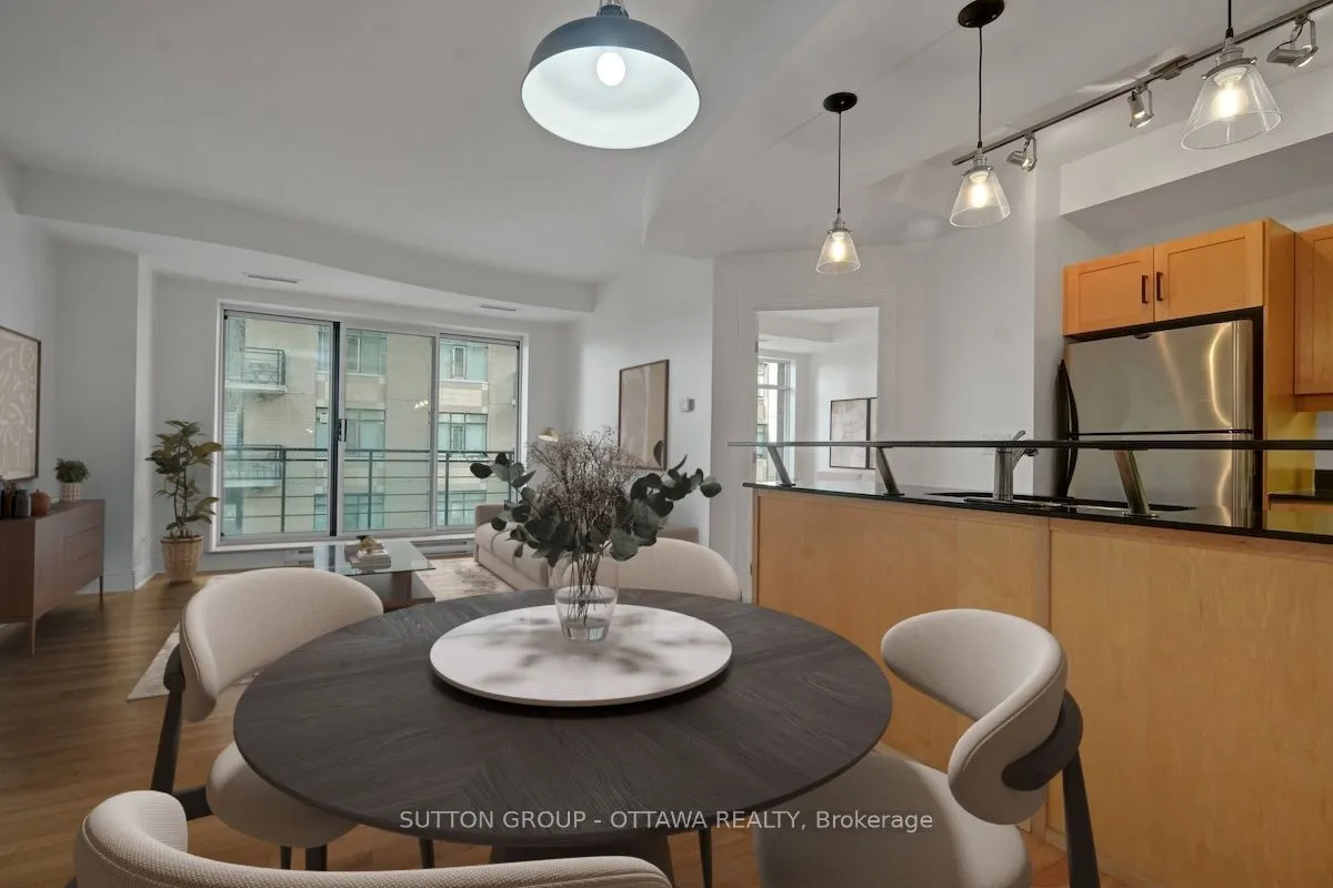 95 Bronson Avenue, #802