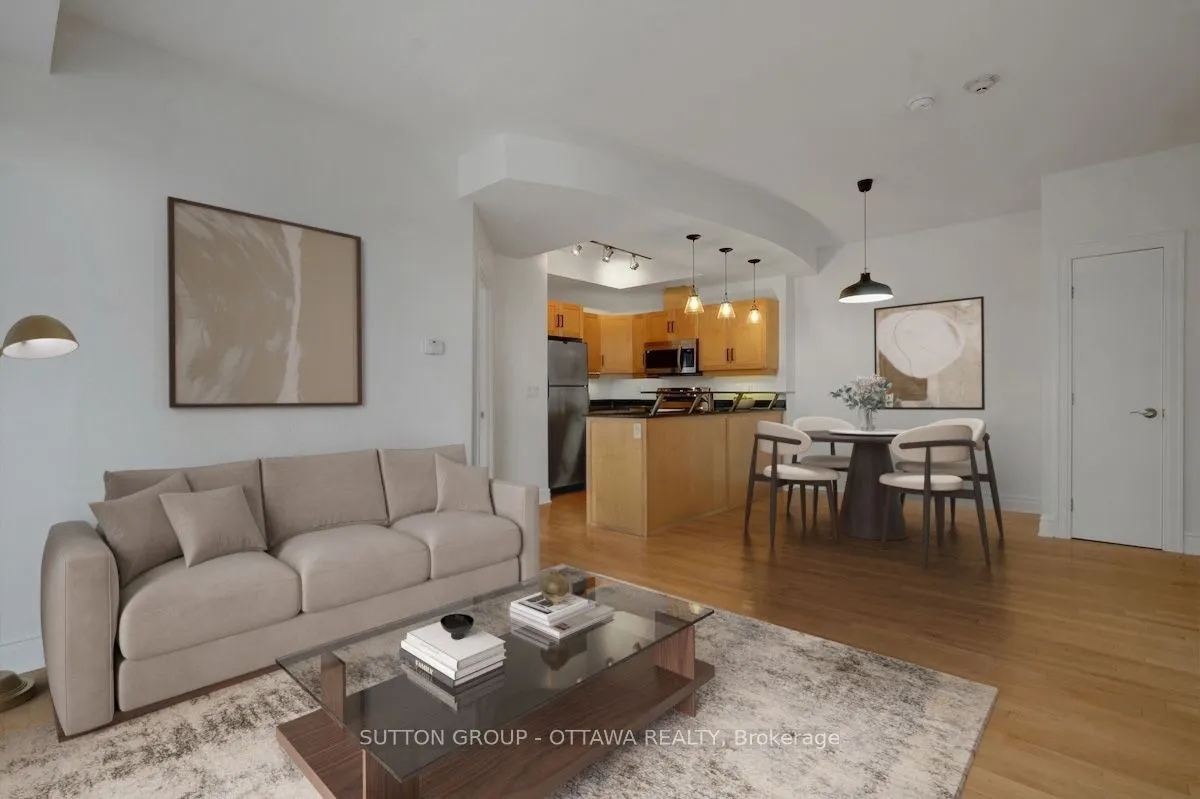 95 Bronson Avenue, #802