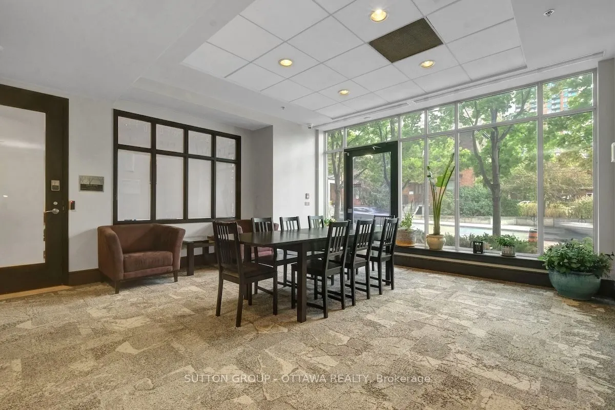 95 Bronson Avenue, #802