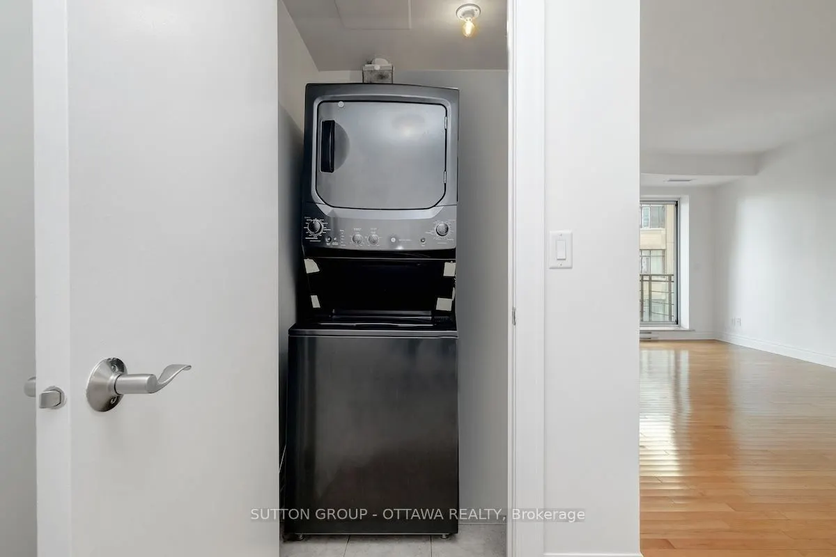 95 Bronson Avenue, #802