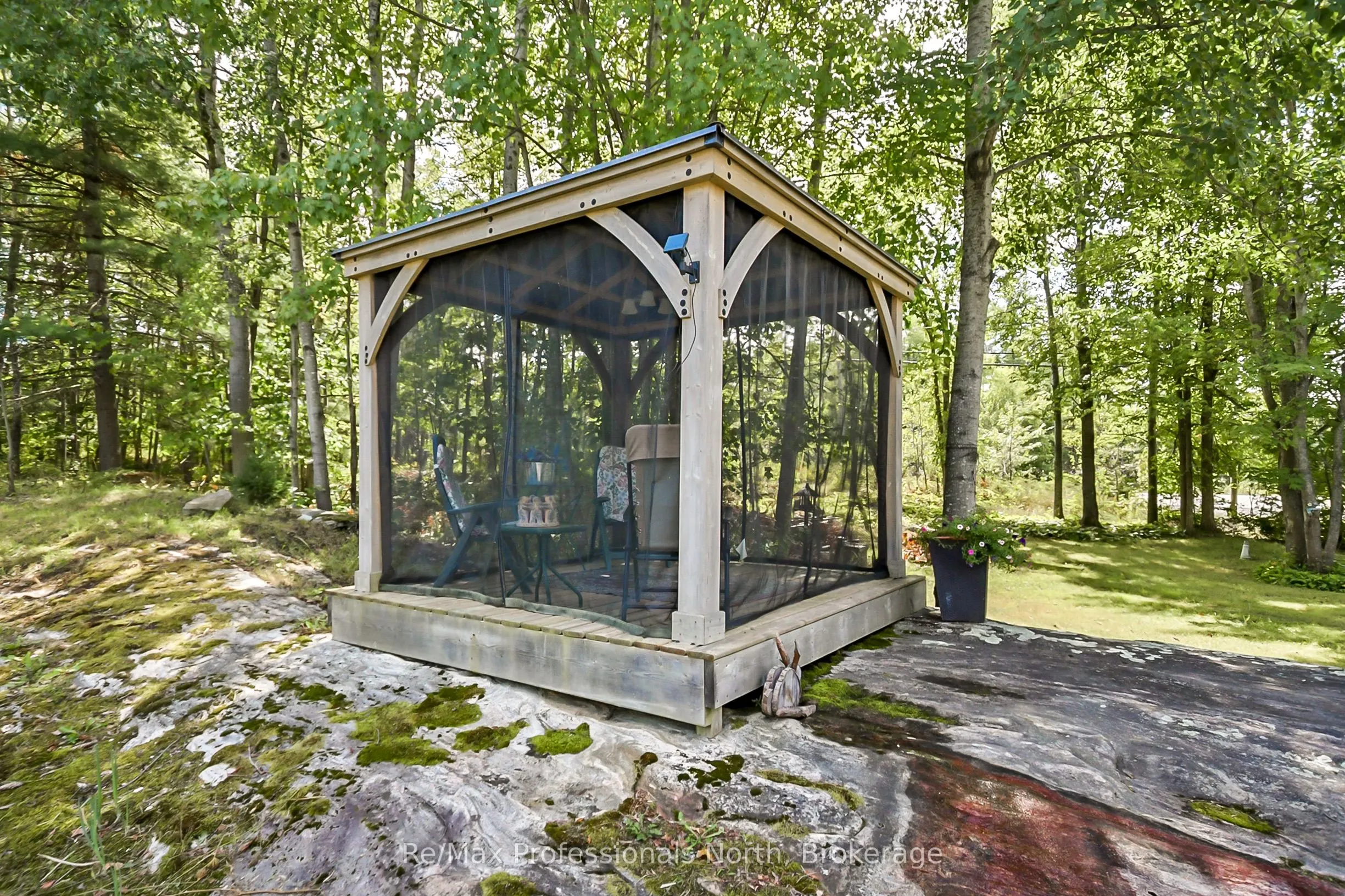 1244 MUSKOKA 169 Road