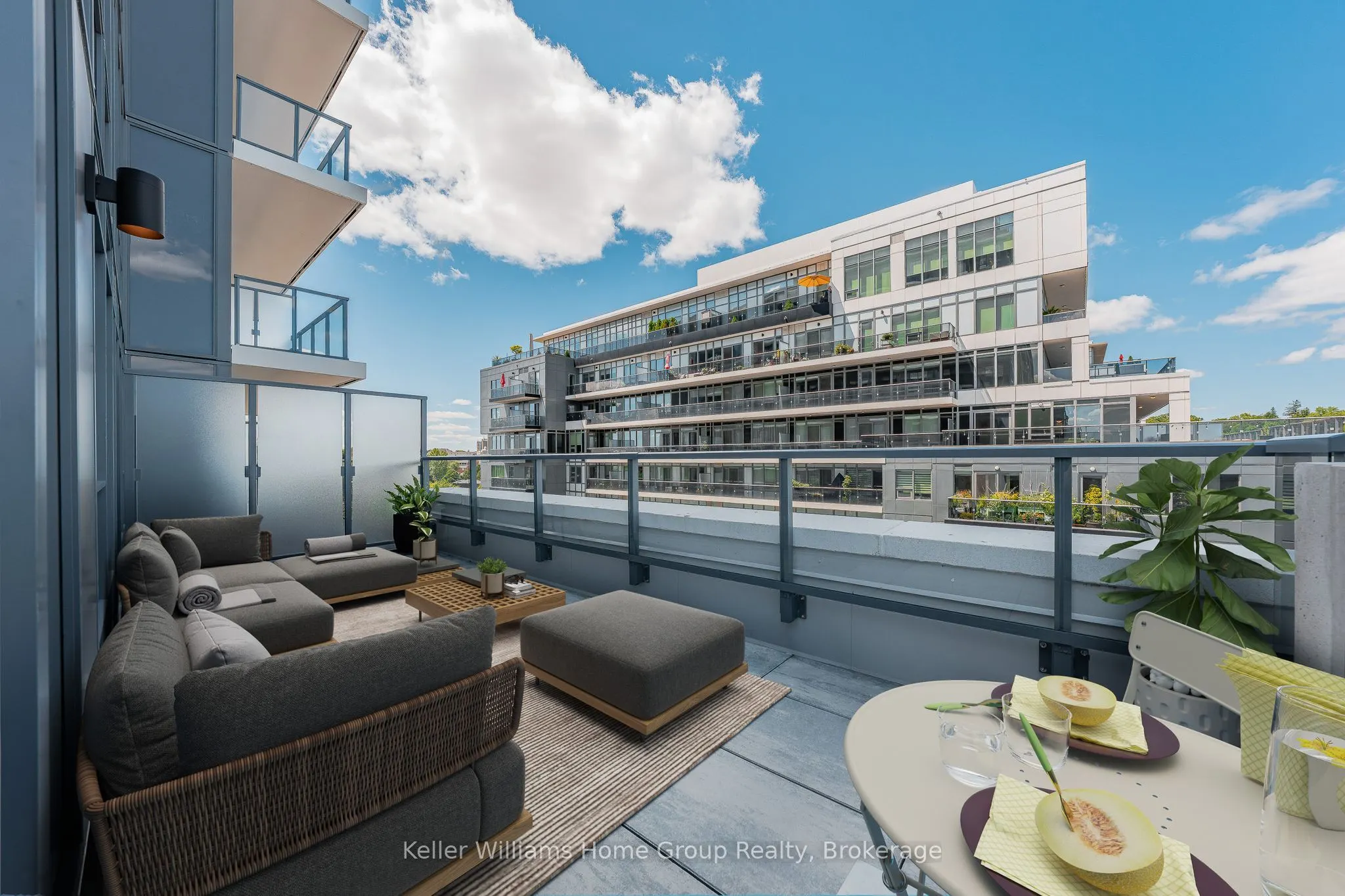 93 Arthur Street, #714