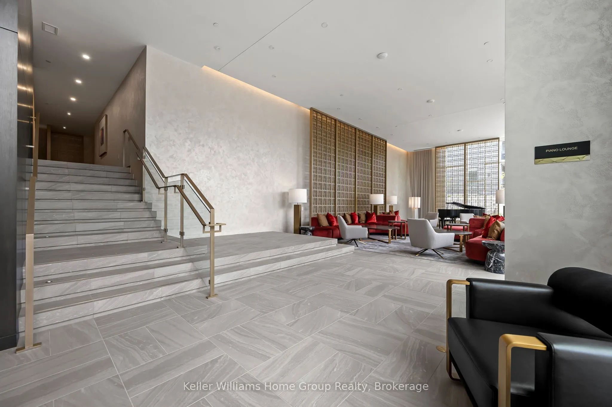 93 Arthur Street, #714