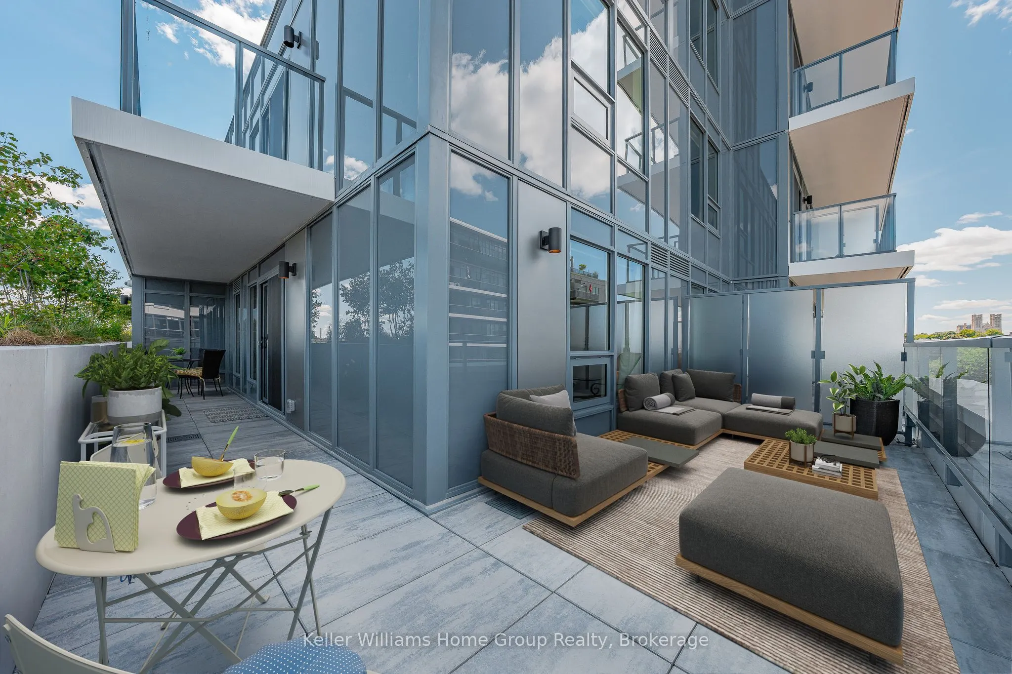 93 Arthur Street, #714