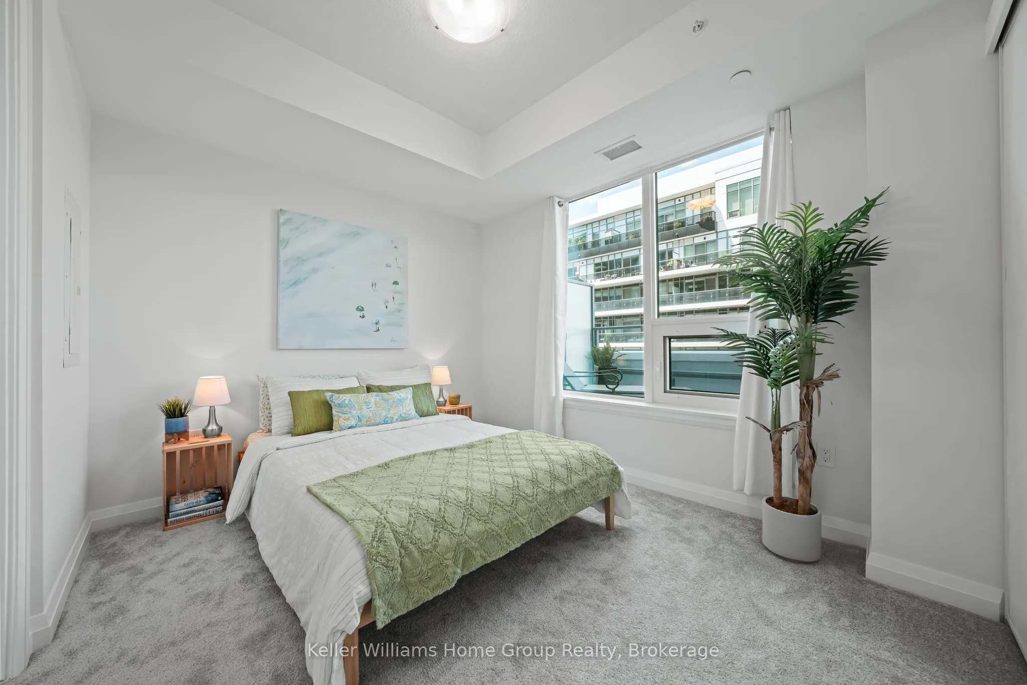 93 Arthur Street, #714