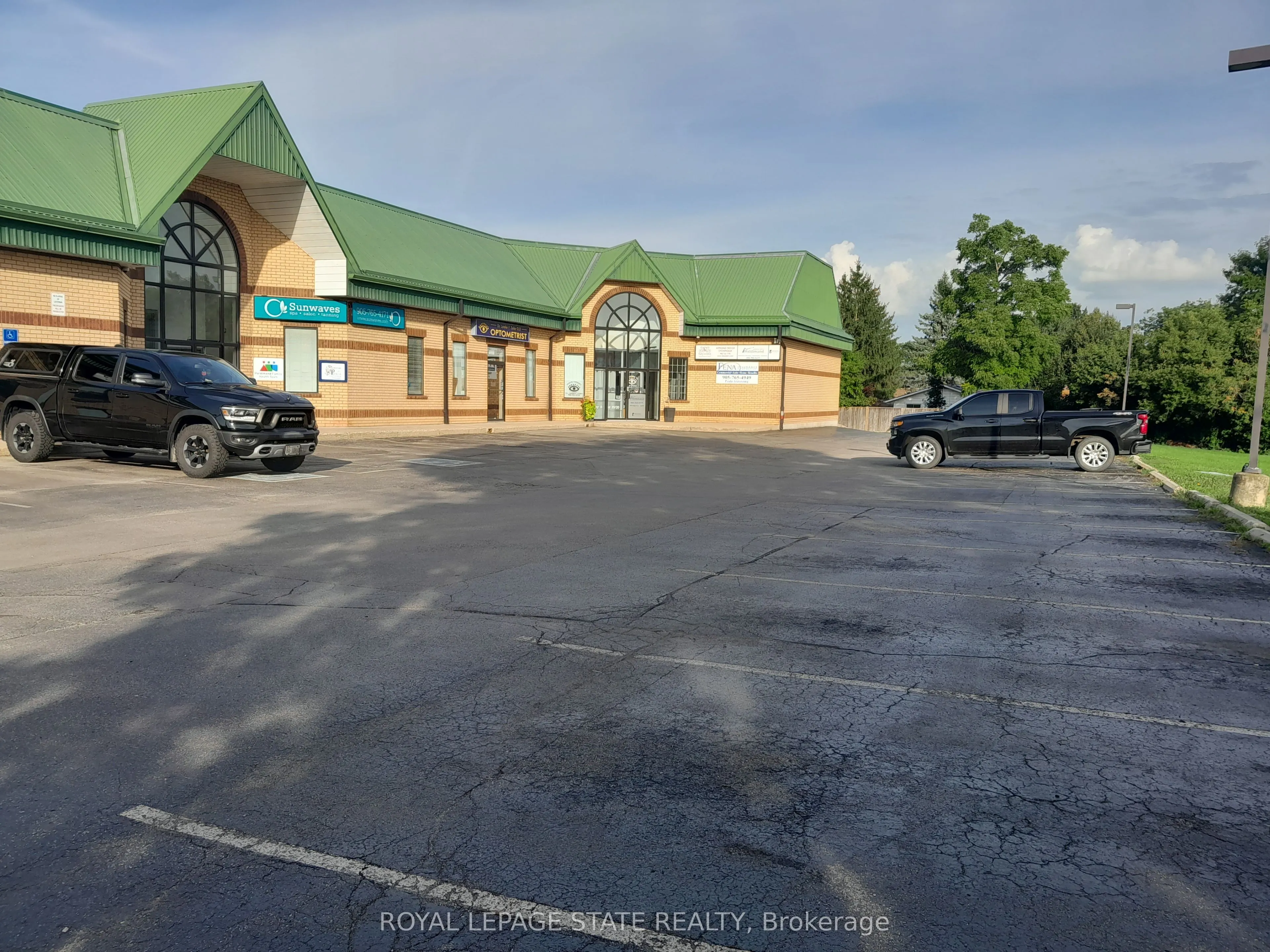 245 Argyle Street S, #5