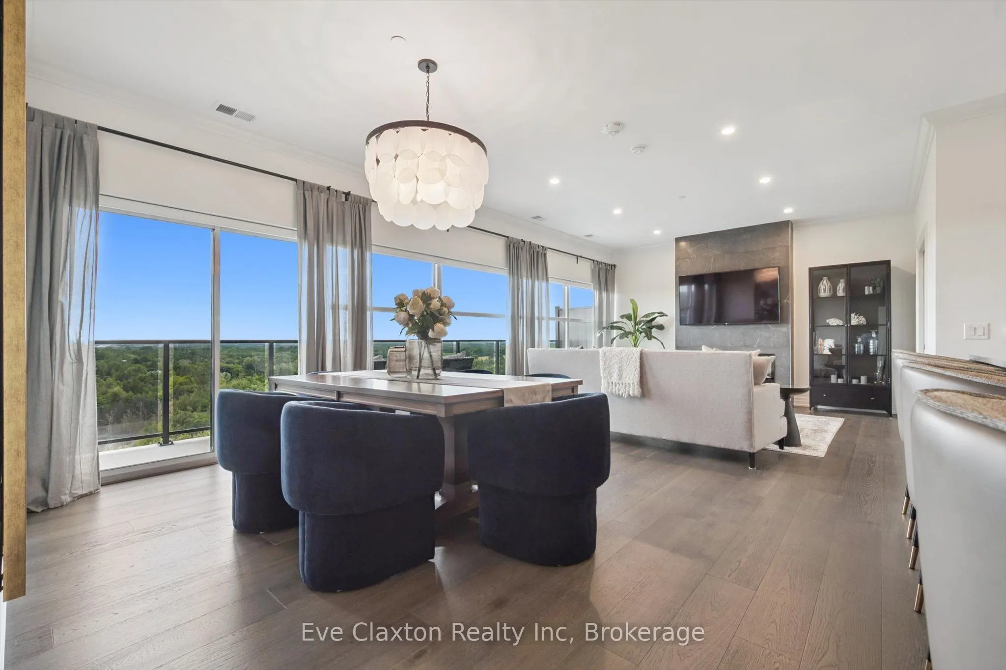 1880 Gordon Street, #1301