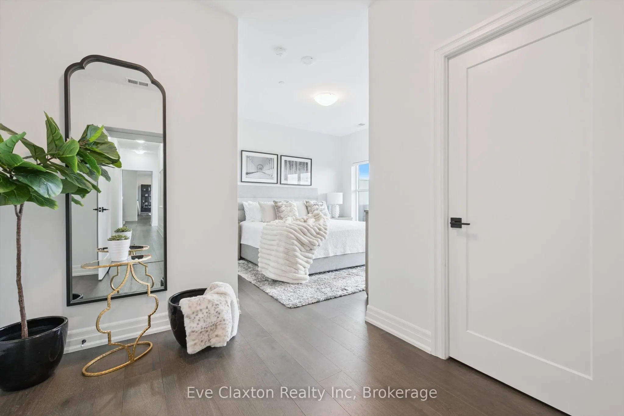 1880 Gordon Street, #1301