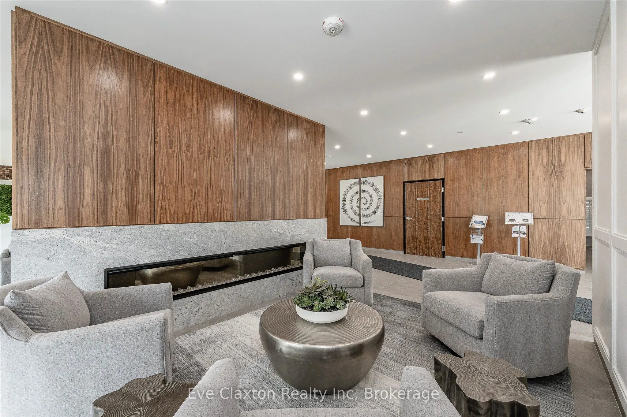 1880 Gordon Street, #1301