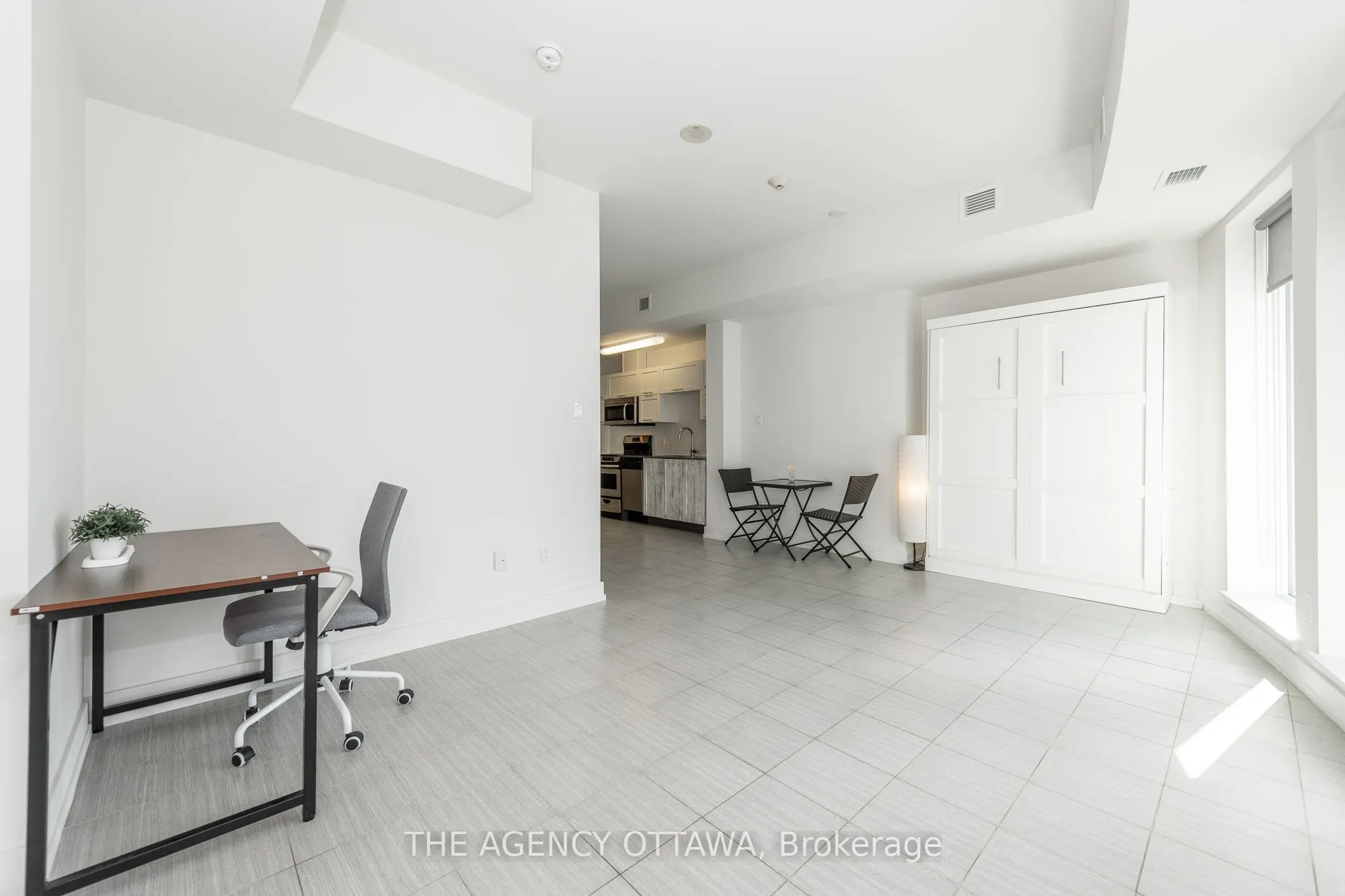 40 Nepean Street, #1004