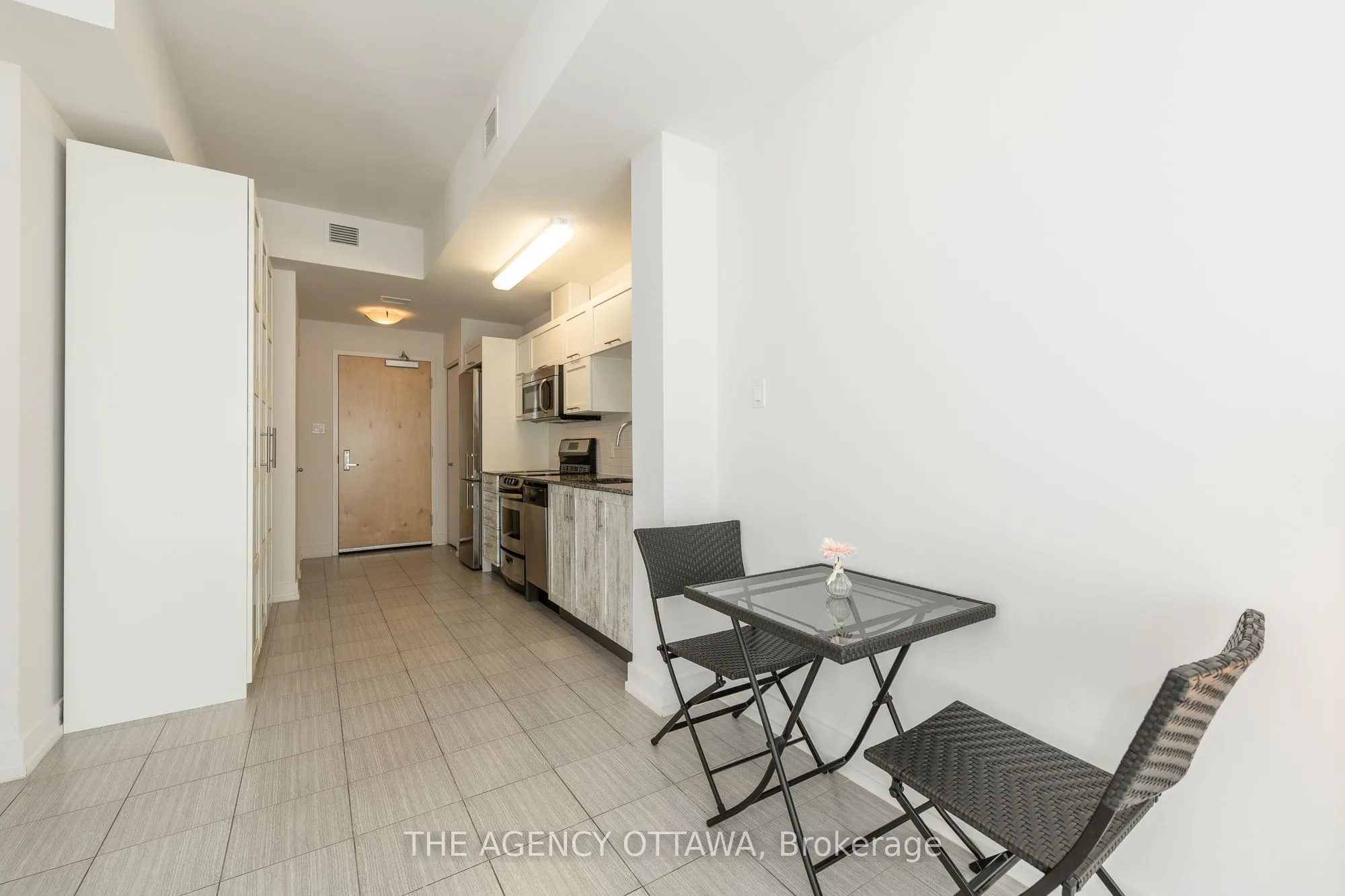 40 Nepean Street, #1004