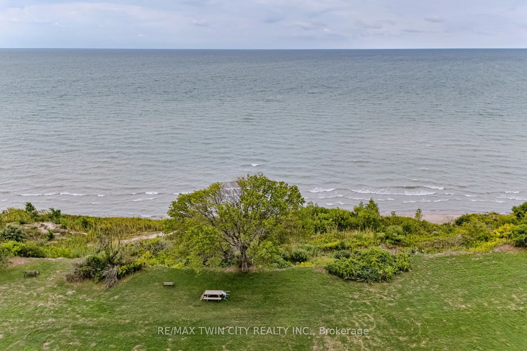 80 Lakeshore Road
