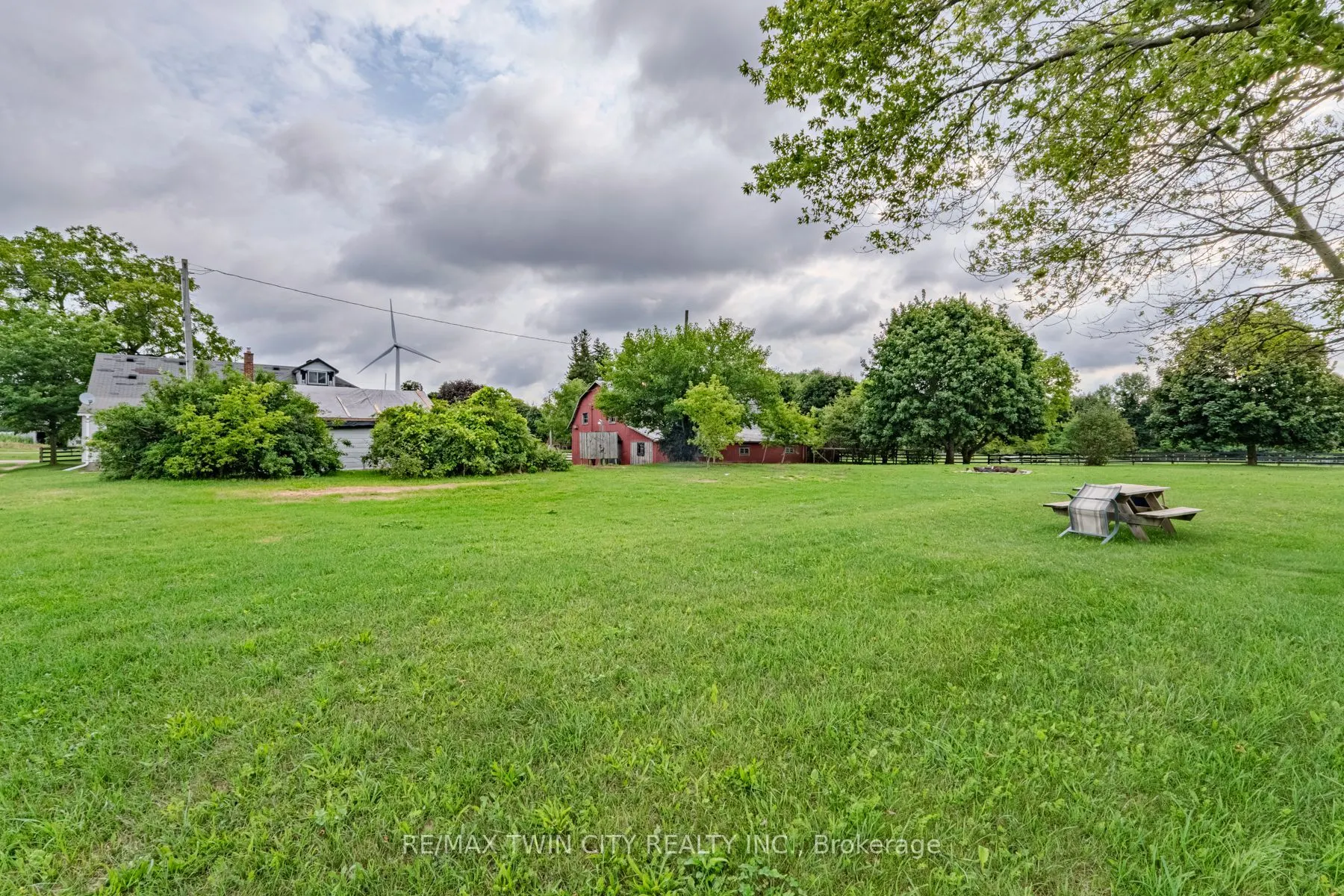 80 Lakeshore Road
