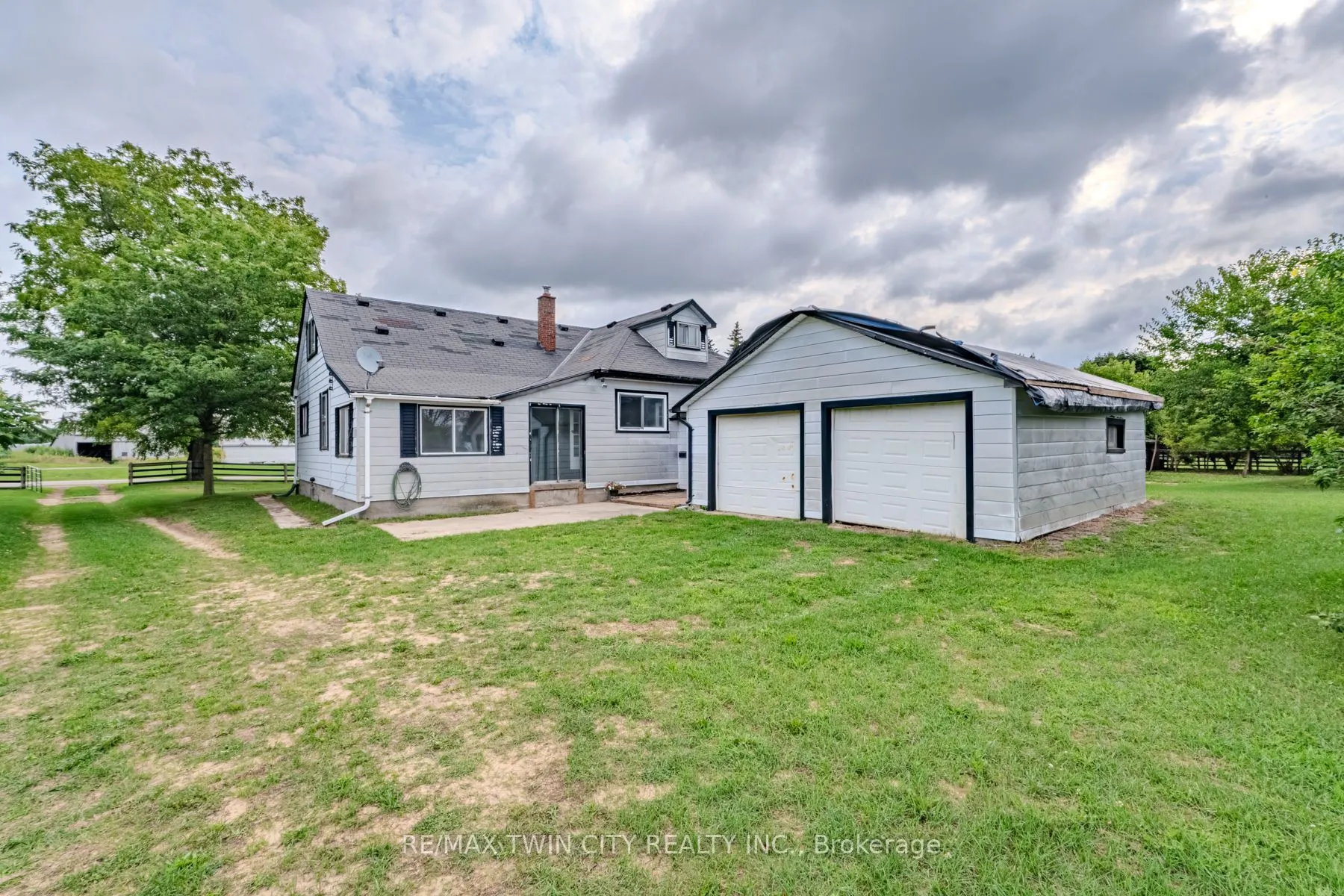80 Lakeshore Road